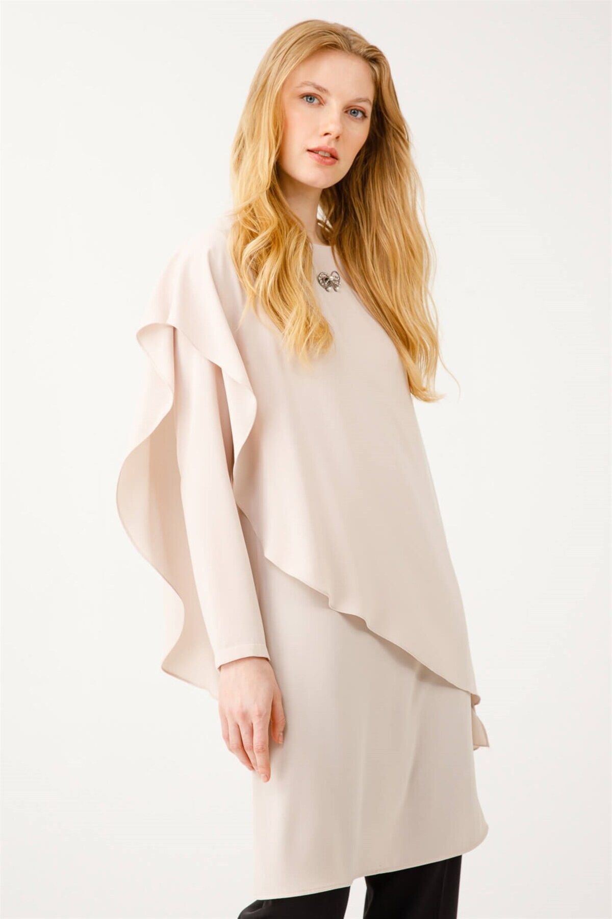 Esswaap-Two-Layer Flowing Tunic with Brooch on the Collar Stone 4
