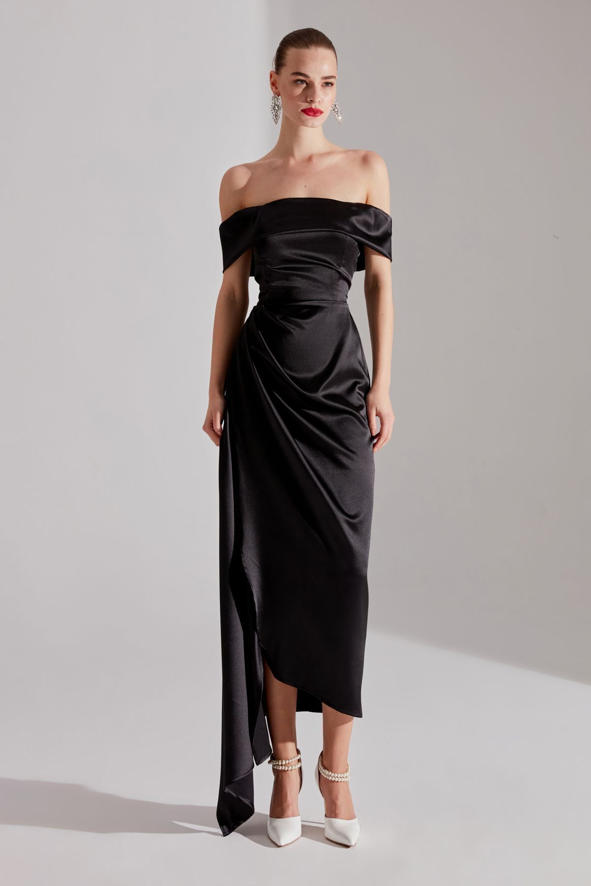 BETTY & SAM-Cristie Off the Shoulder BLACK Wedding Engagement Dress 1