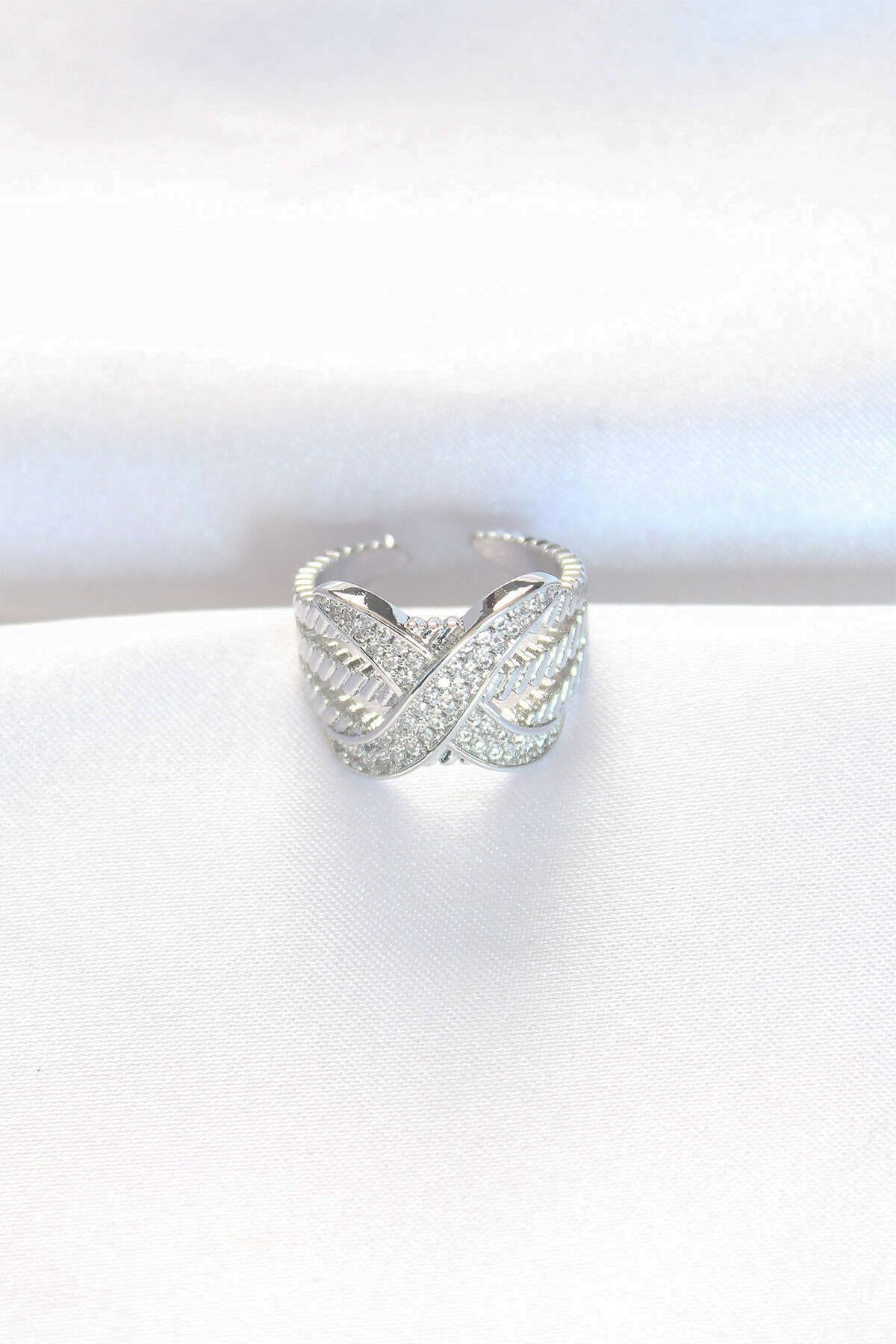 Skygo-Silver Colored Thick Zircon X Design Ring - Adjustable TJ-BYK3120 1