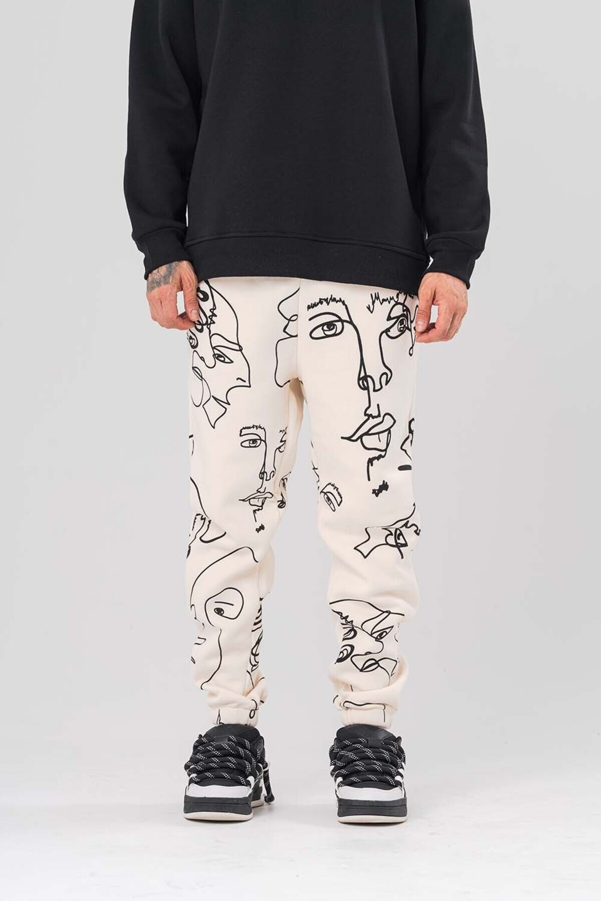 go gang own-Face Elastic Waist and Leg Raised Tracksuit Bottom 1