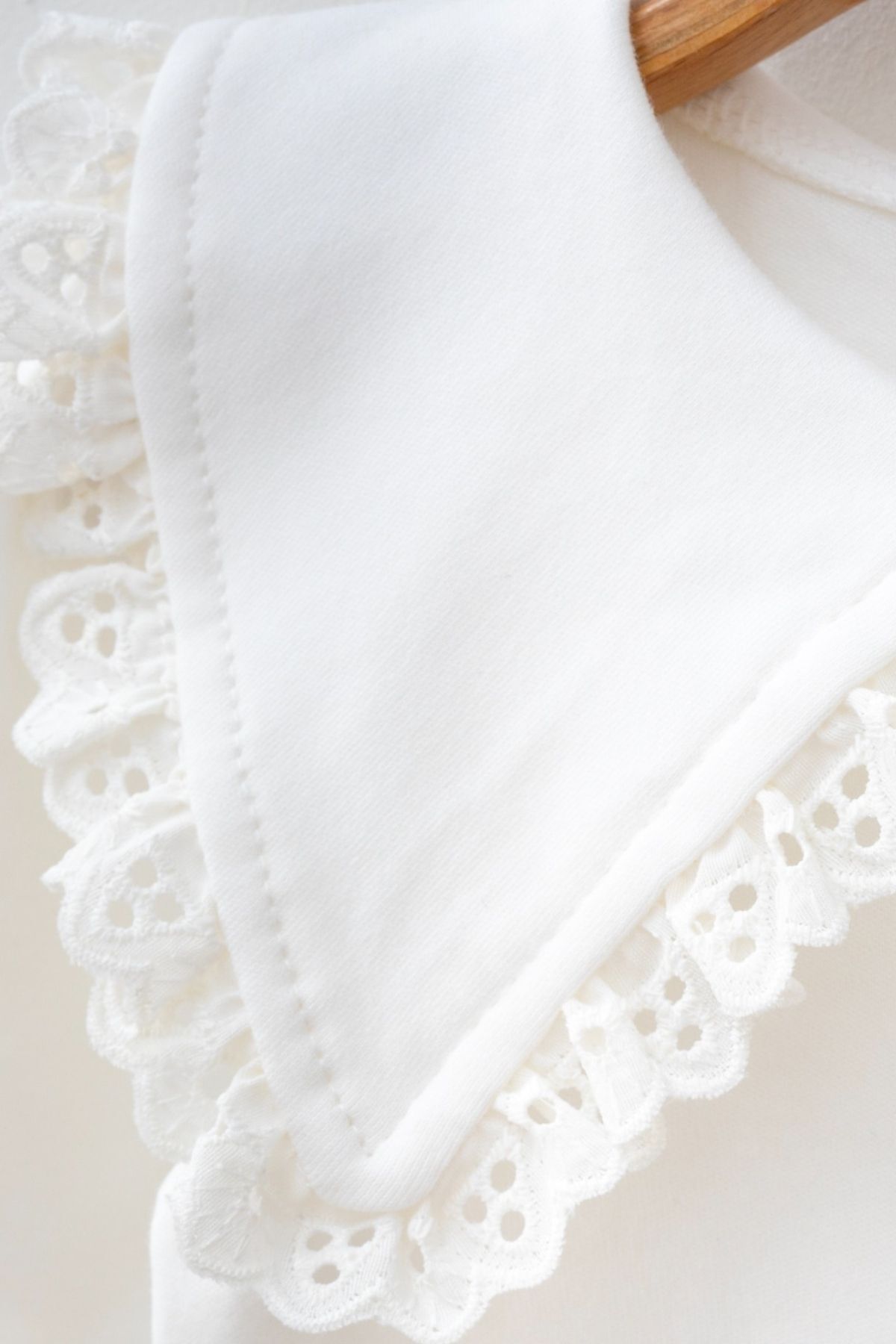 Minytrendy Kız Bebek Isimli Yenidoğan Tulum Şapkalı Ve Eldivenli Pamuk Hastane Çıkışı Bebek Anı Seti Hediyelik fotoğrafı 4 (önizleme)