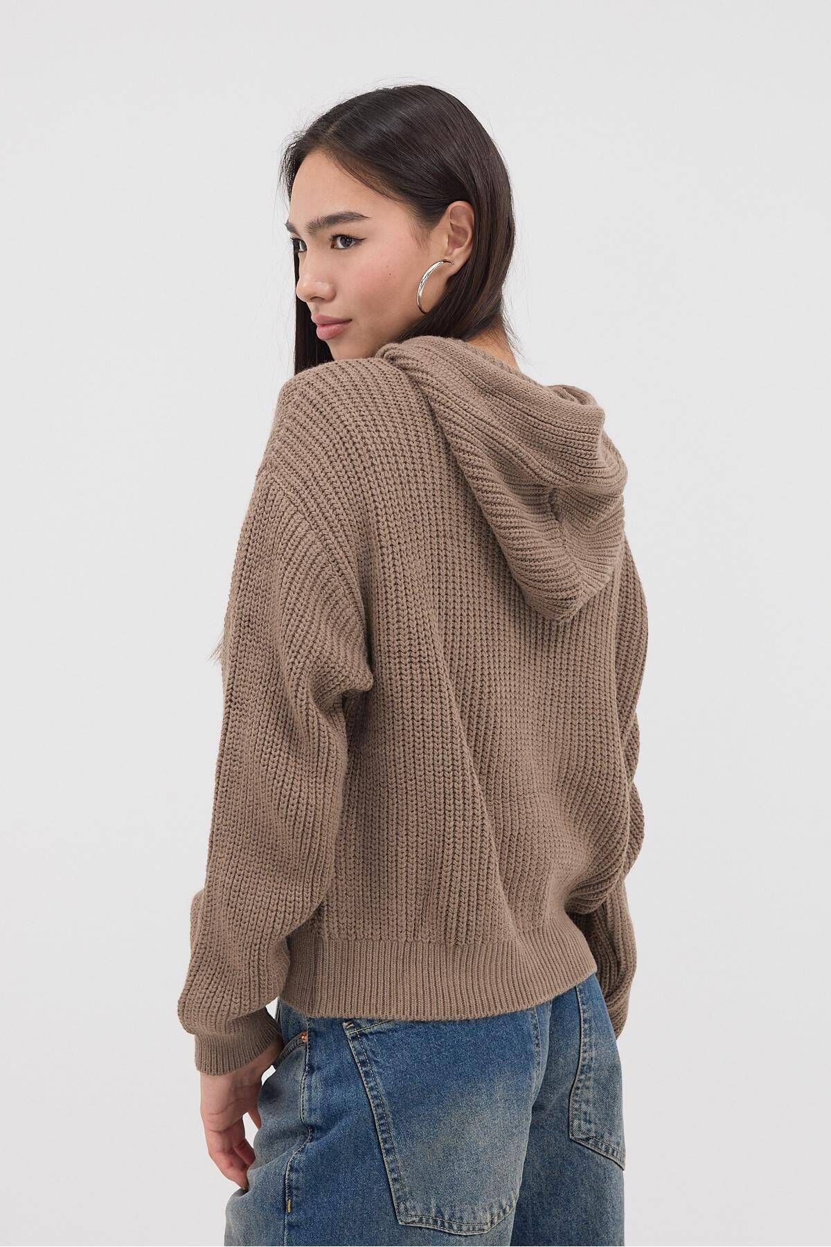 https://cdn.dsmcdn.com/ty1584/prod/QC/20241016/01/692c6358-e37e-3e98-b562-6b00f48c7387/1_org_zoom.jpg