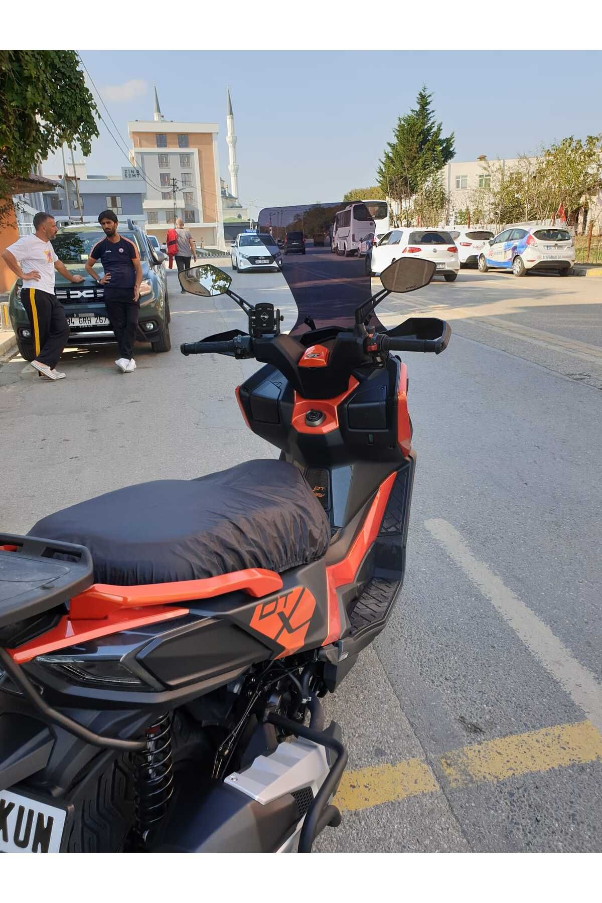 Kymco DTX 250 Siperlik Ön Cam 2025 Model 68cm Siyah Renkli 4mm