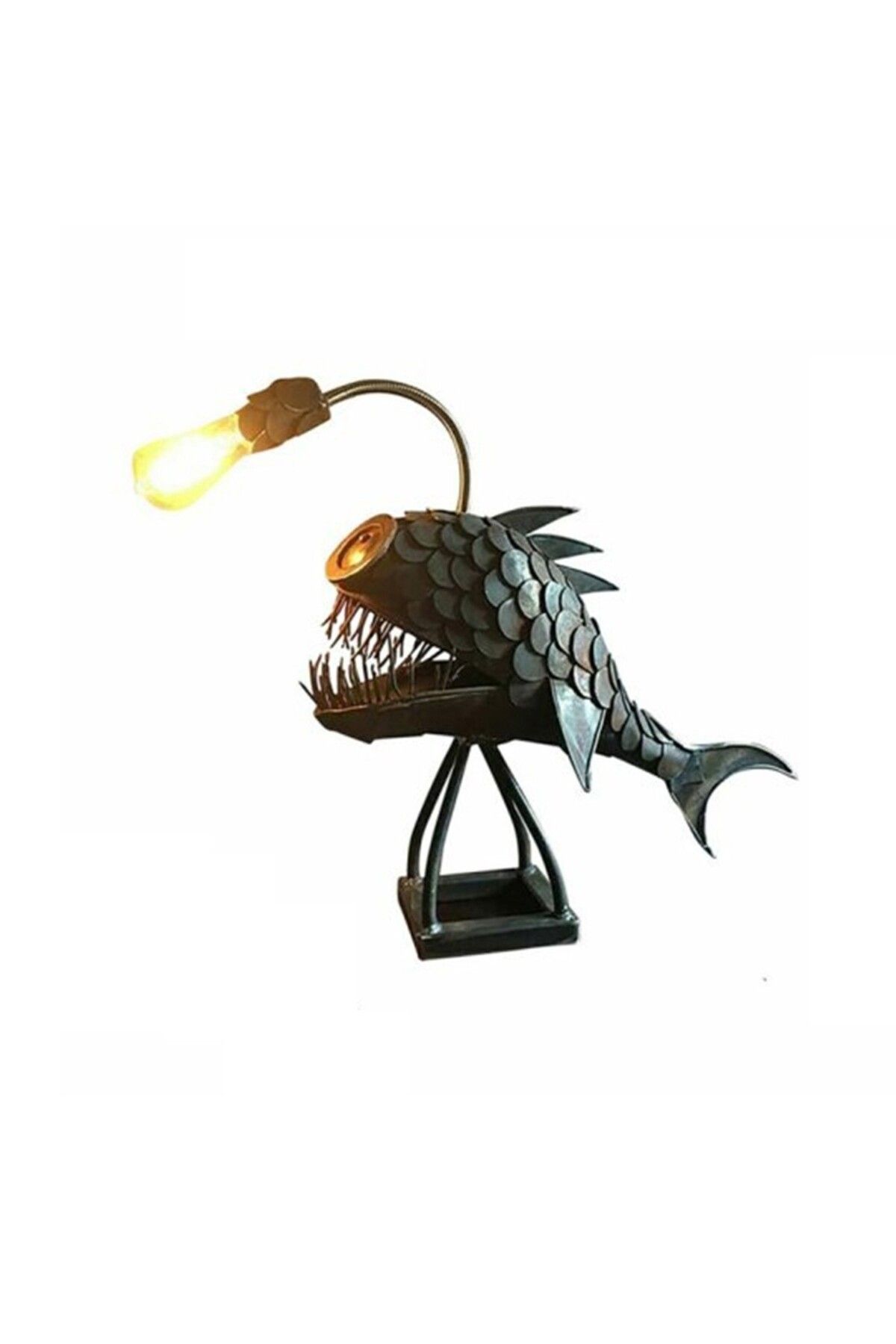 Choice-Creative Angler Fish Desk Lamp Shark Desktop Night Light USB Metal Art Lantern Table Decoration B... 1