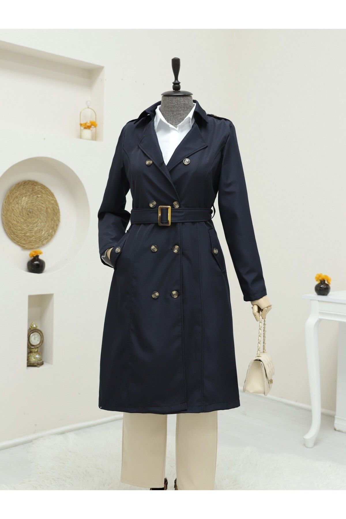 Modamorfo-Marineblauer Trenchcoat mit Knöpfen und Gürtel 3