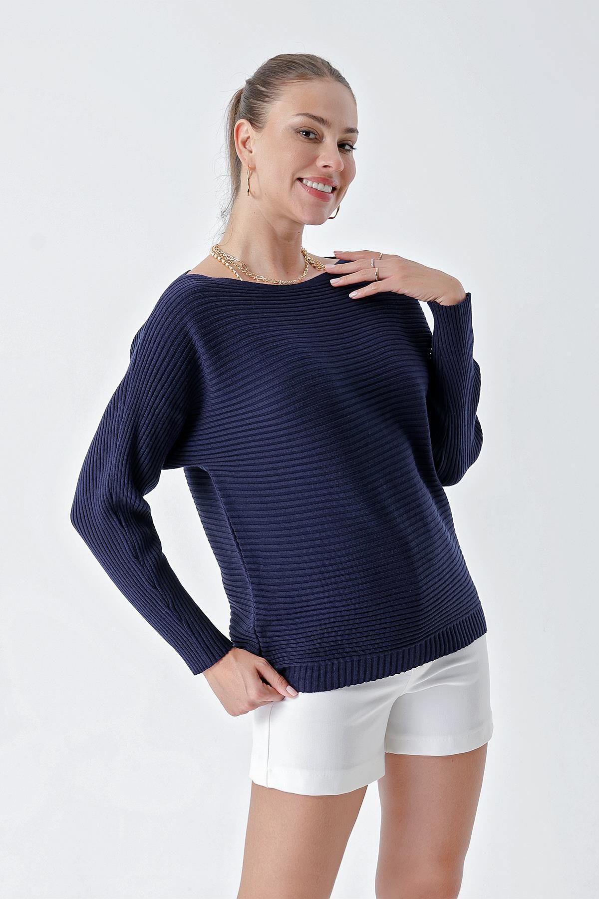 CHUBA-Women's Boat Neck Ribbed Loose Knitwear Sweater Navy Blue 24W109 2