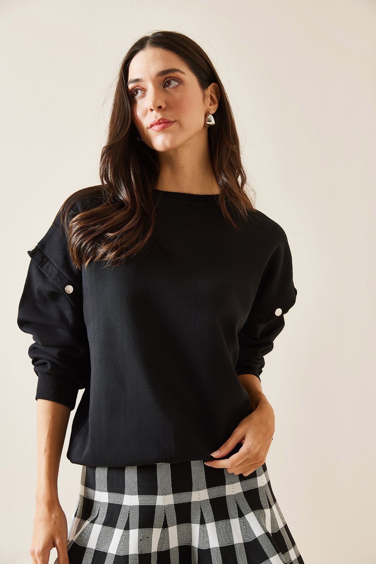 XHAN-Black Snap Detailed Sweatshirt 5Kxk8-49003-02 4