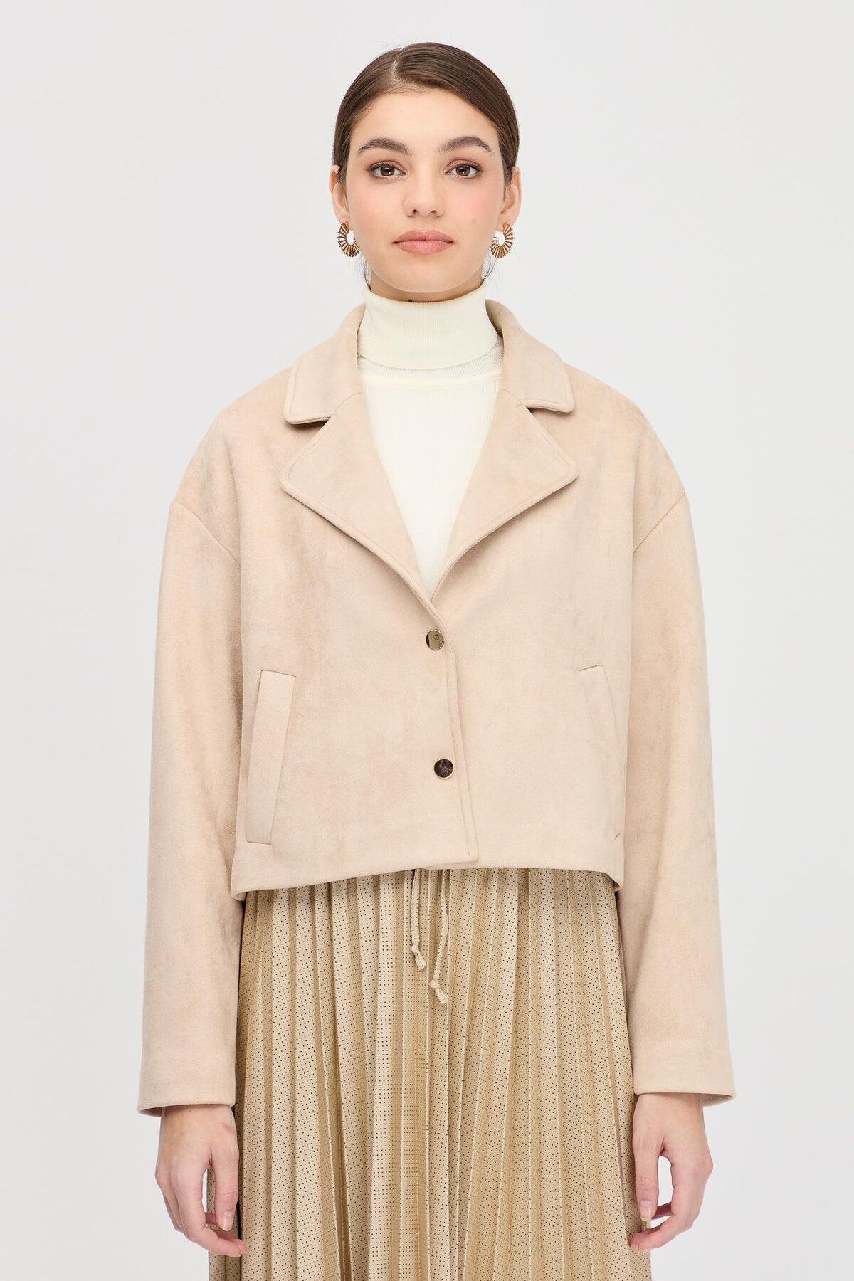 accort-Beige Suede Short Jacket 5