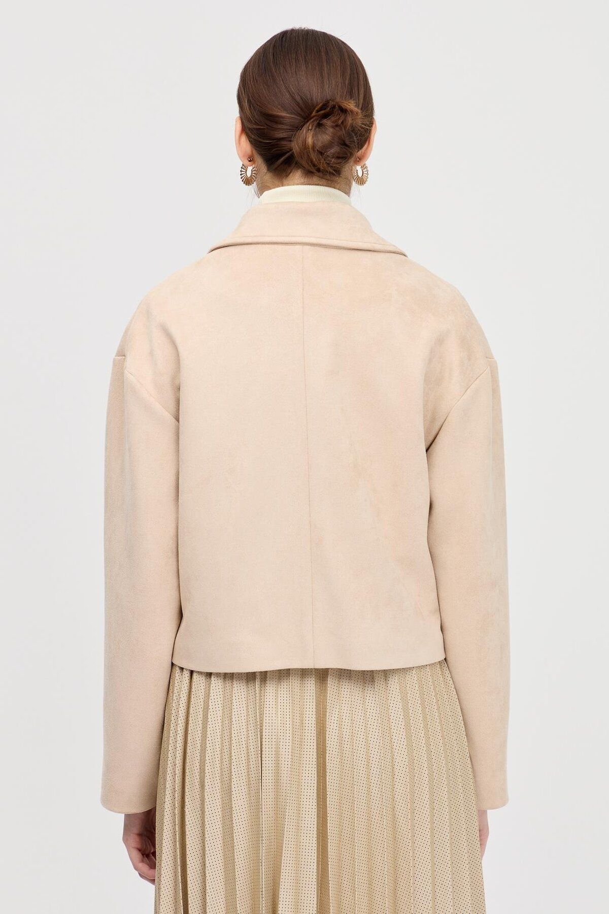 accort-Beige Suede Short Jacket 7