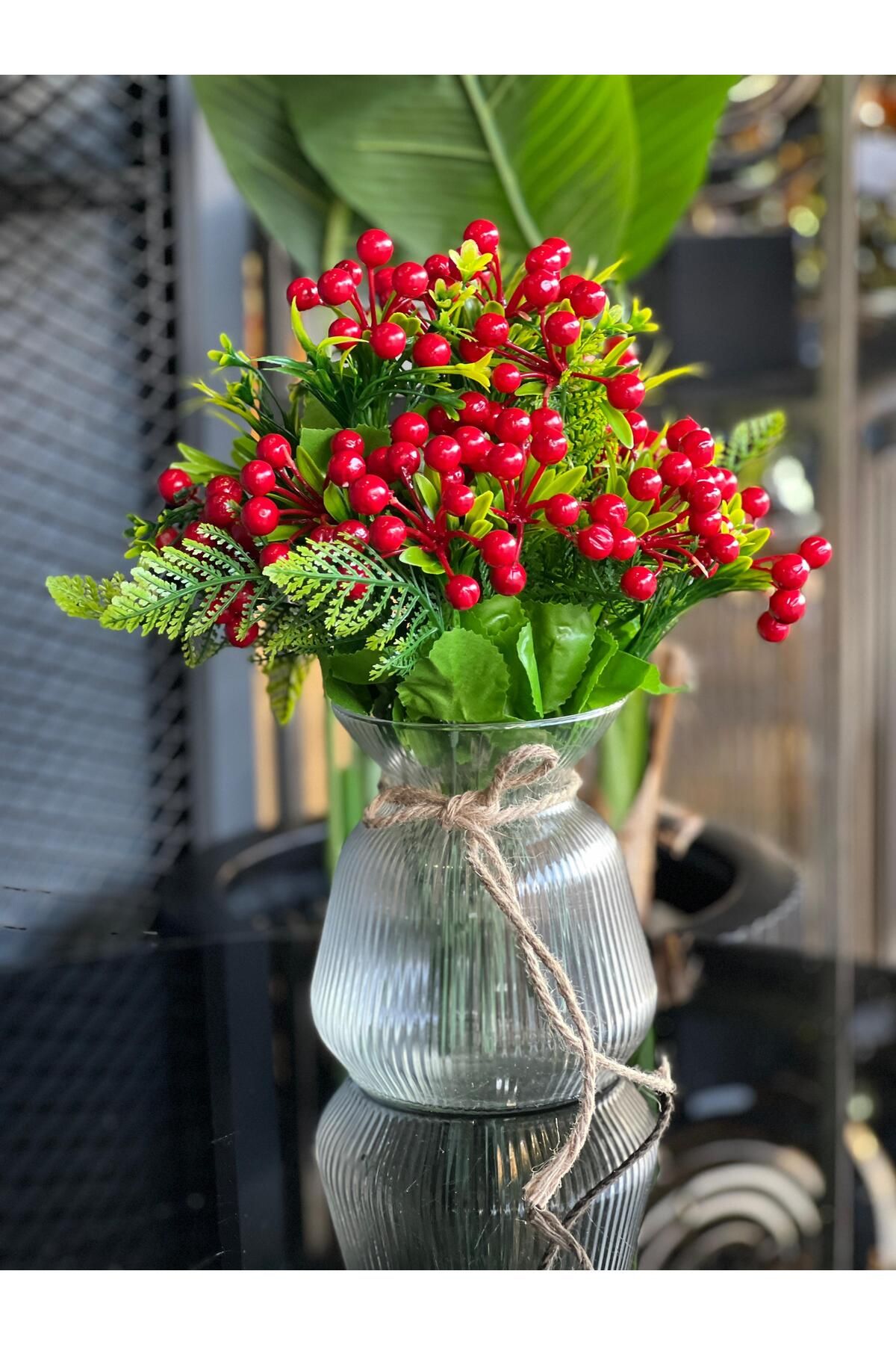 TASARIMHMODA-Red Coked Glass Vase 1