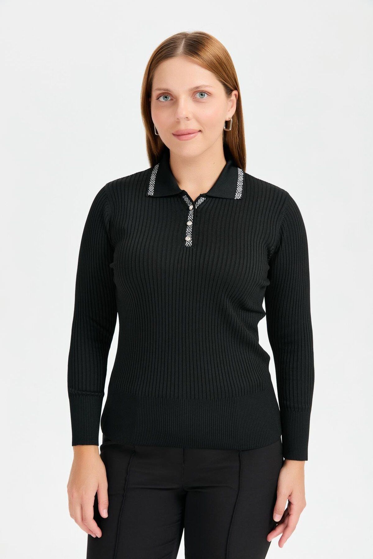 accort-Large Size Ribbed V-Neck Sweater - Black 3