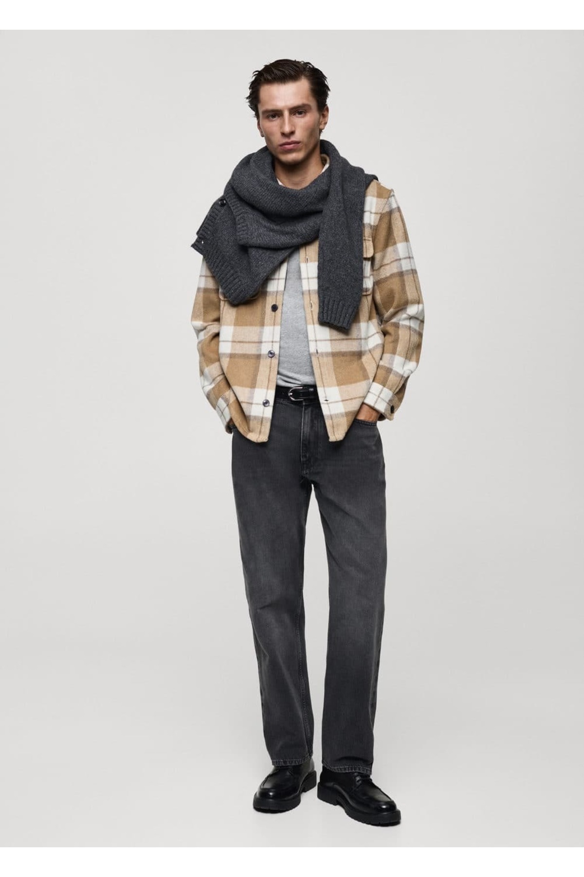 complete the look image