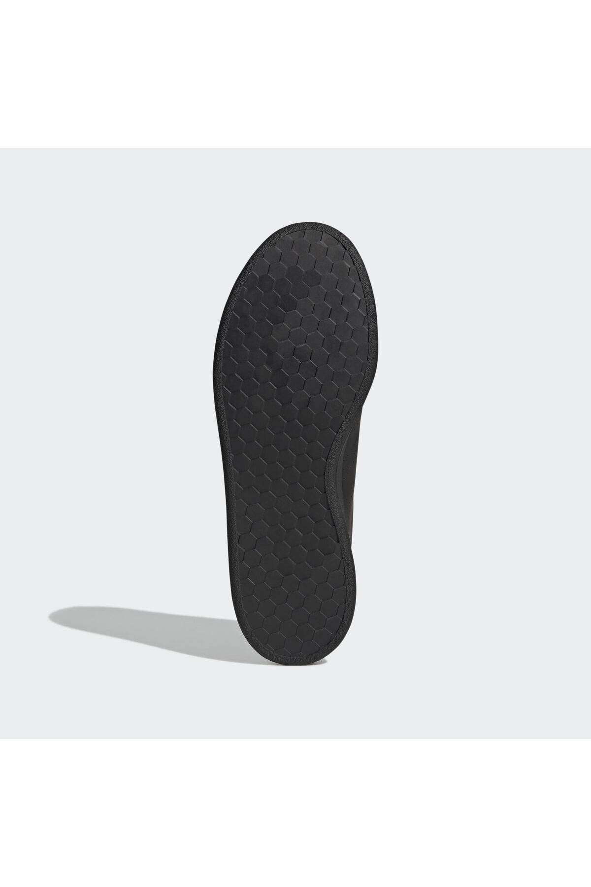کفش دو و تمرین مشکی مردانه BASE سبک زندگی دادگاه adidas
