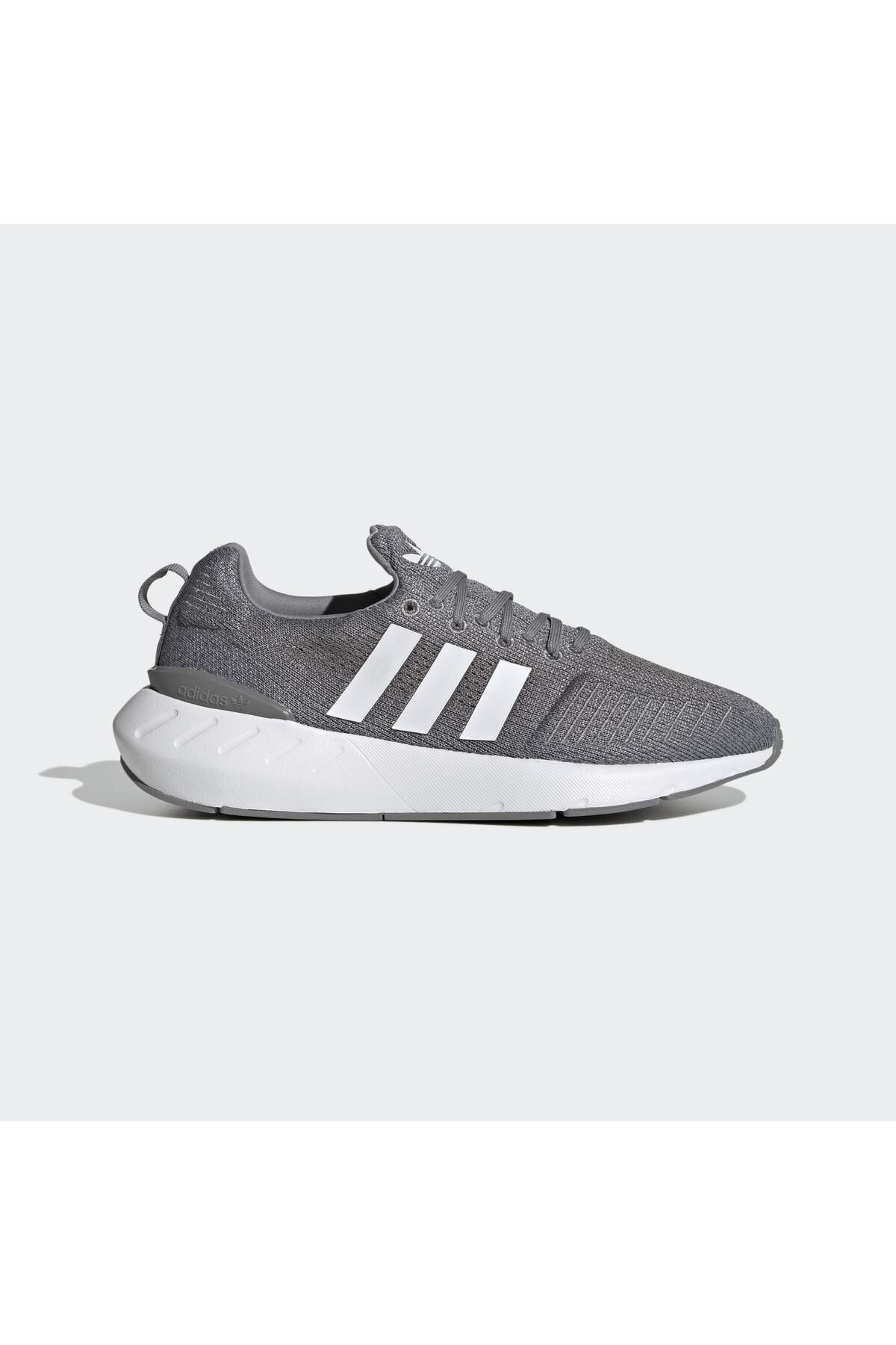 adidas-حذاء سويفت رن 22 2
