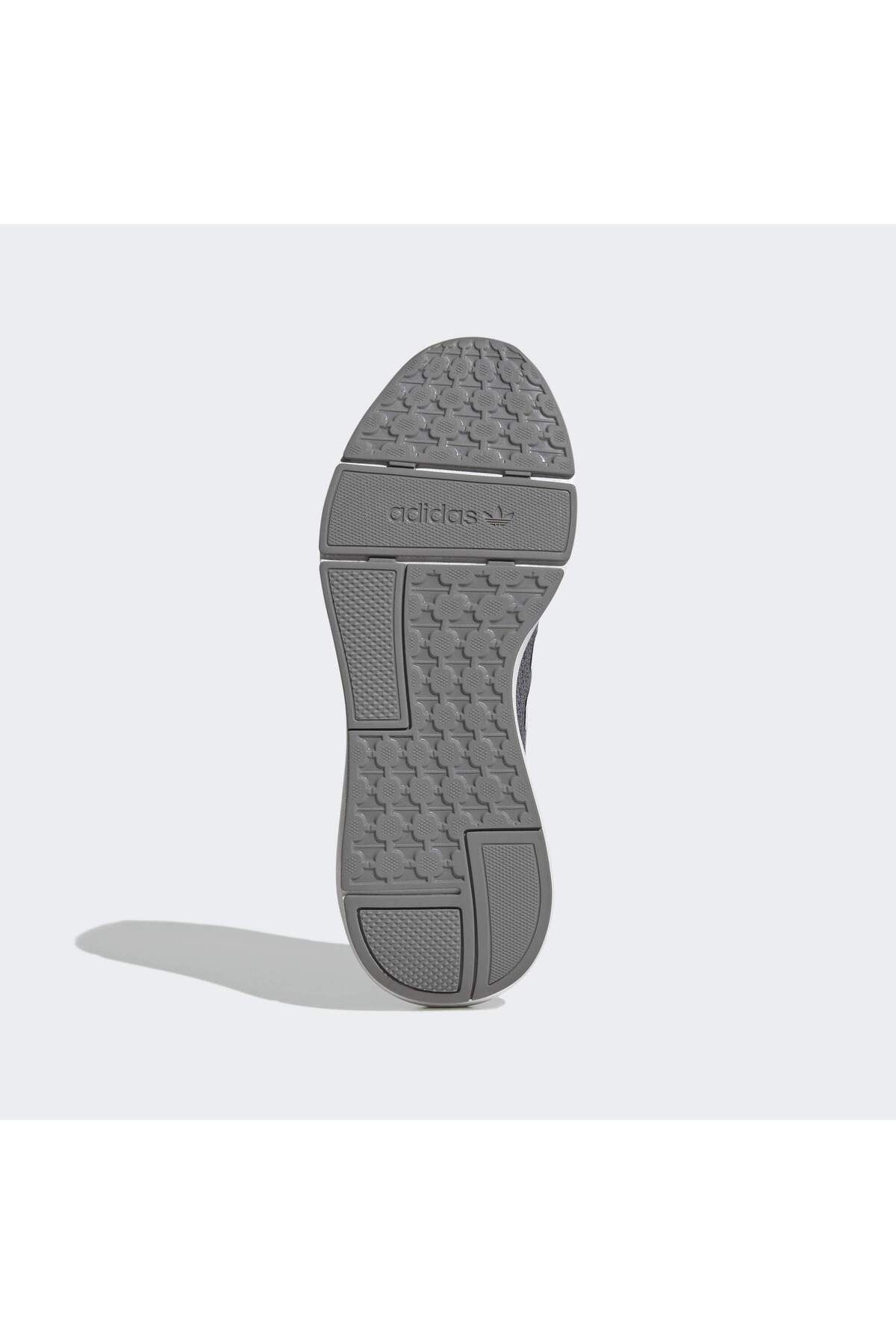 adidas-حذاء سويفت رن 22 4