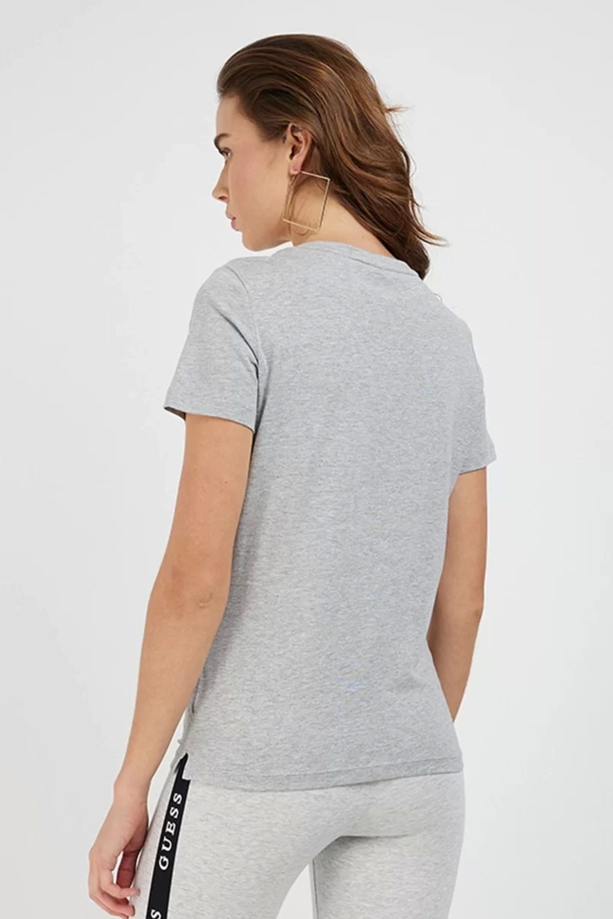 Guess-Original Ss Cn Tee - Simple and Stylish Design 3