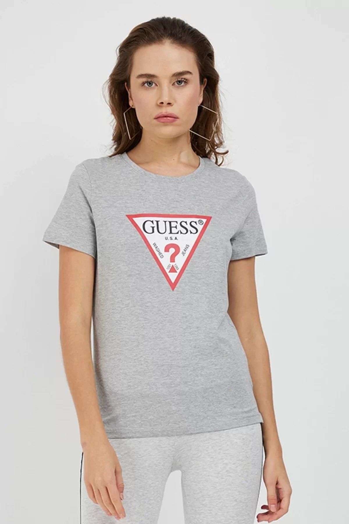 Guess-Original Ss Cn Tee - Simple and Stylish Design 2