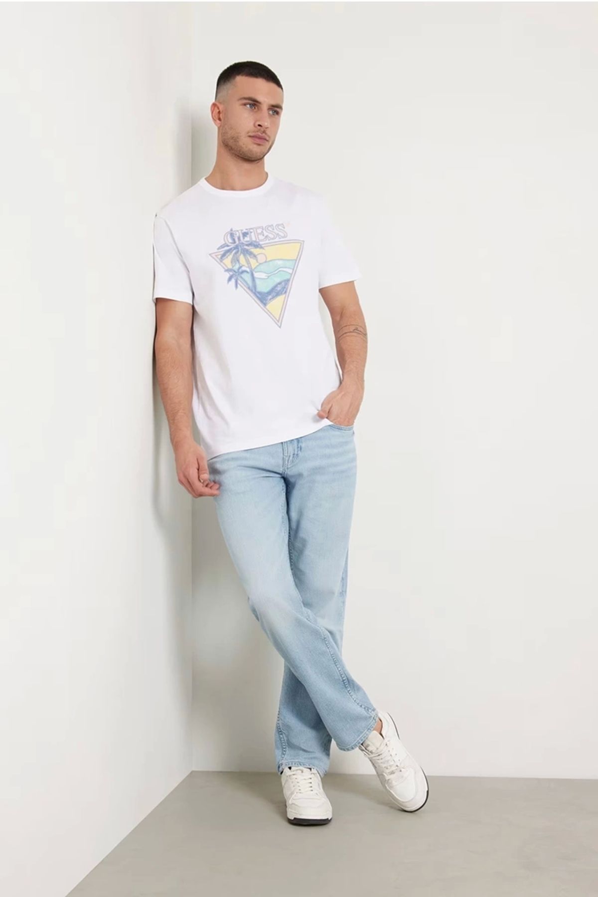 تی شرت سفید مردانه یقه دوچرخه طرح دار نر CN Summer Guess
