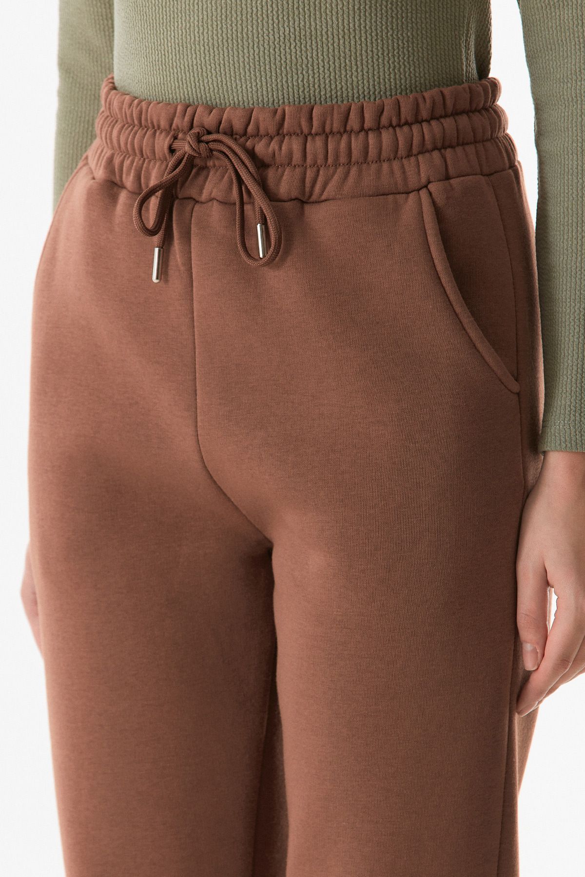 Fulla Moda-Jogger Sweatpants with Pockets and Elastic Waist 7