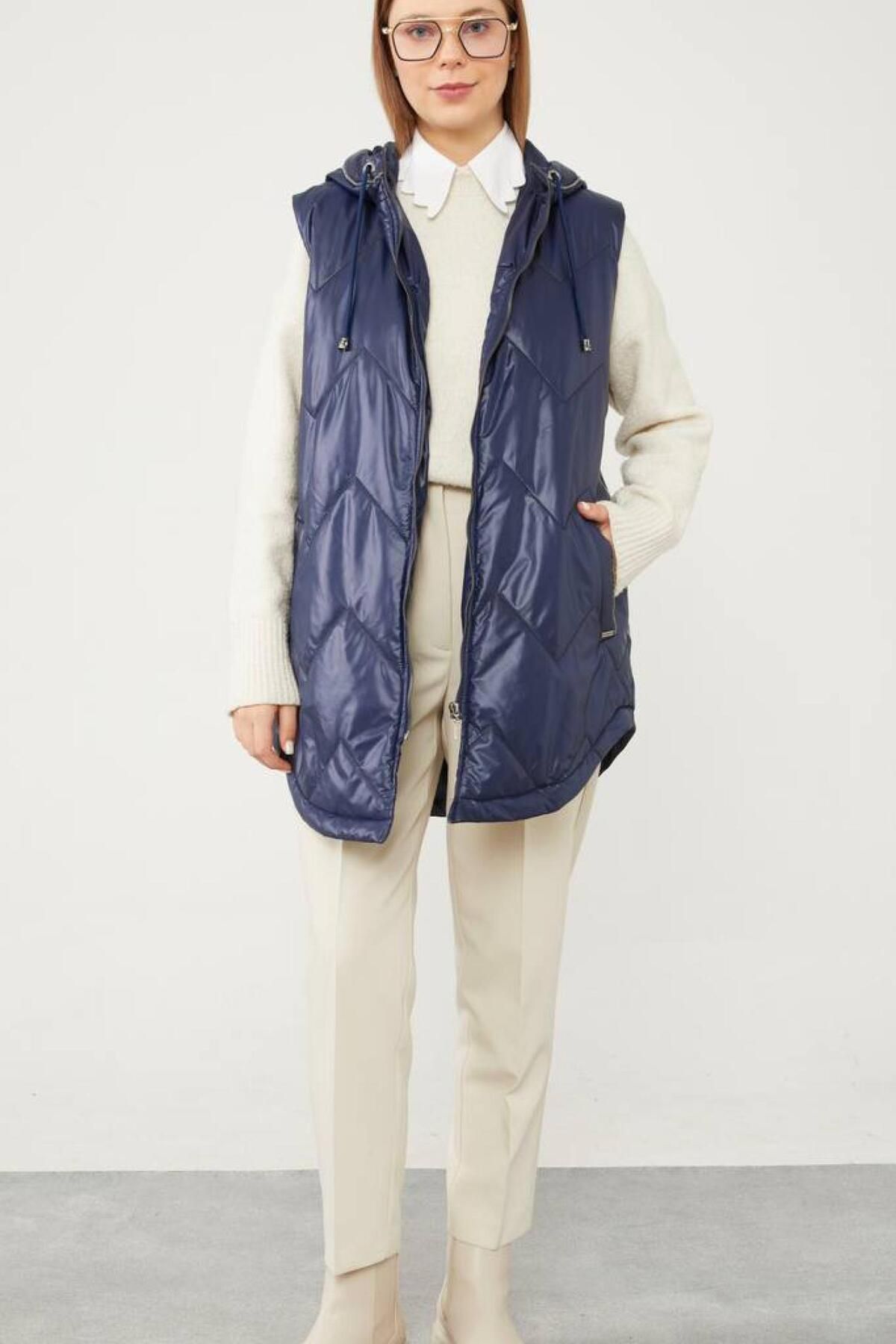 complete the look image