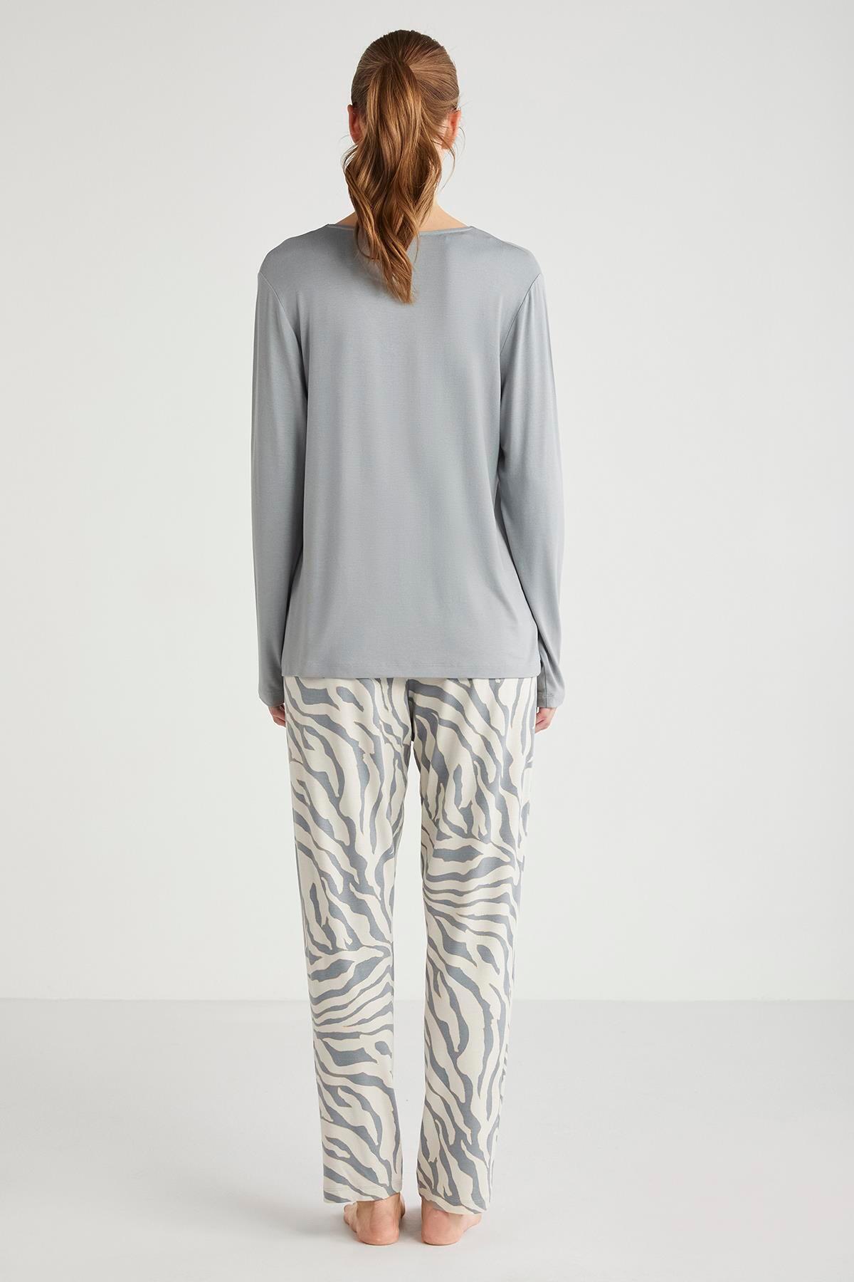Catherine's-Soft textured pajama set 4