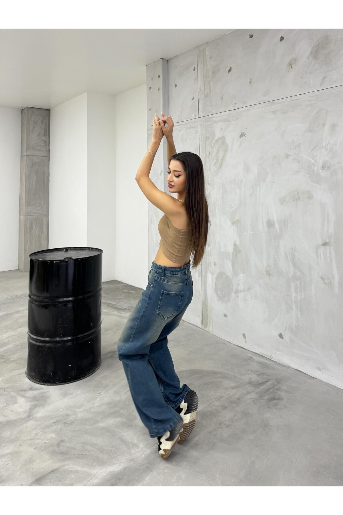 Kadın Bol Kesim Soluk Efekt Straight Fit Baggy Jean Açık Lacivert 7