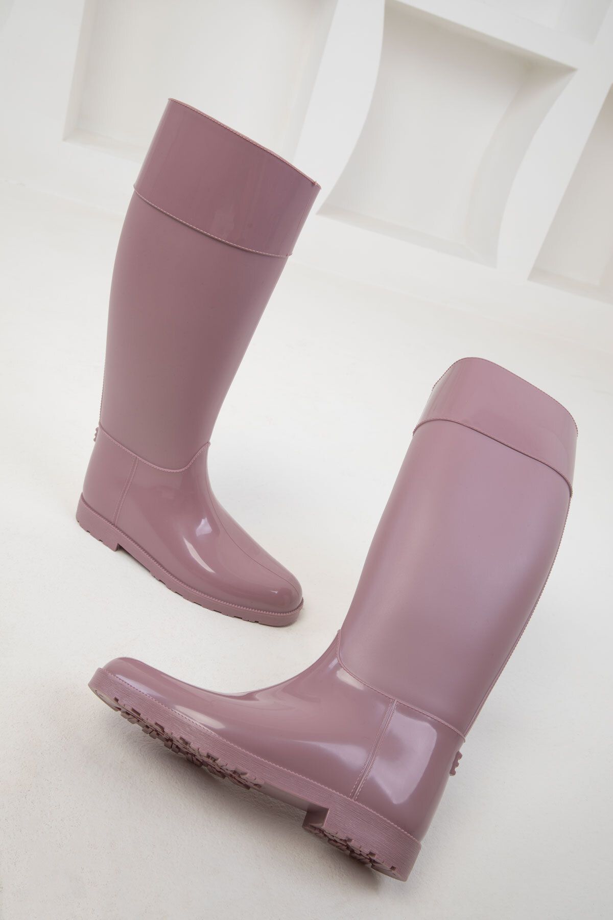 SOHO-Łososiowe buty damskie - model 19842 5