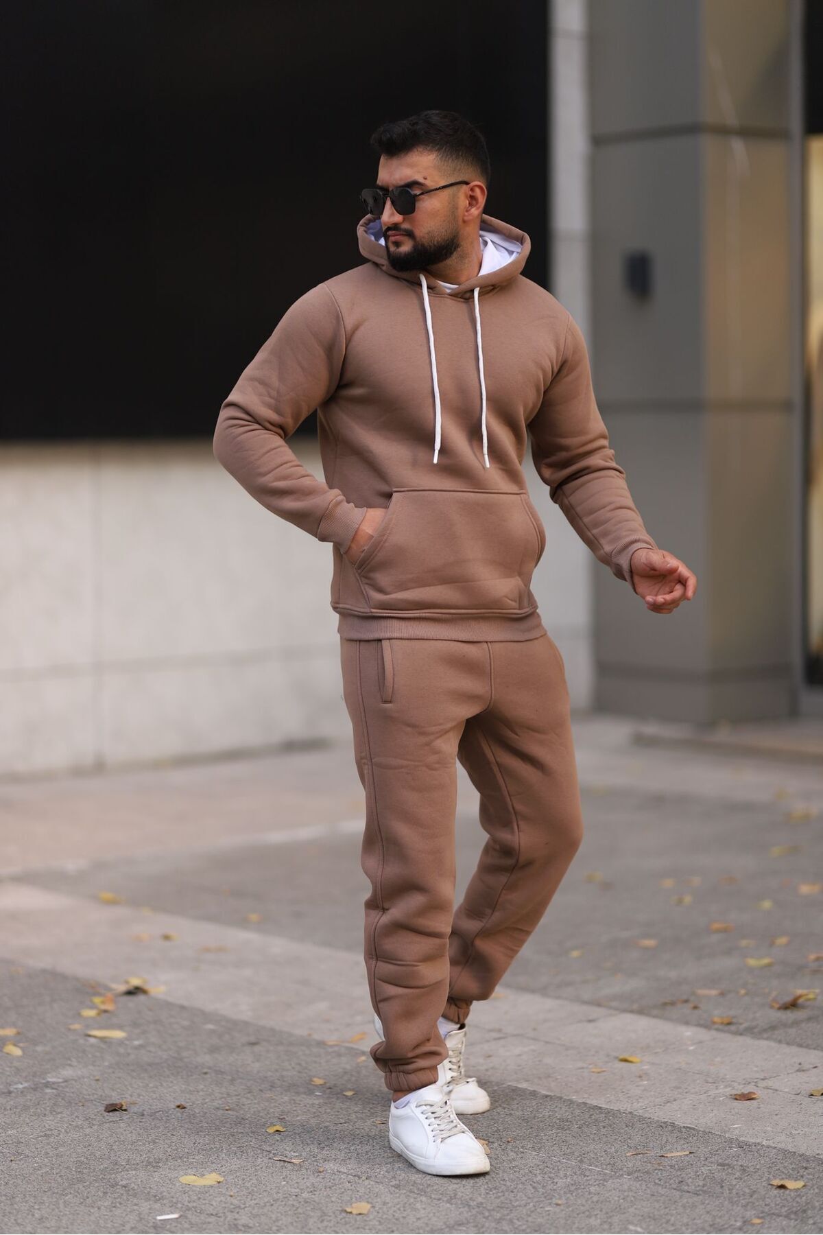 Unisex Kapüşonlu 3 Iplik kışlık kalın Basic Eşofman Takımı — قهوه‌ای 2009 — تصویر 2 از 2