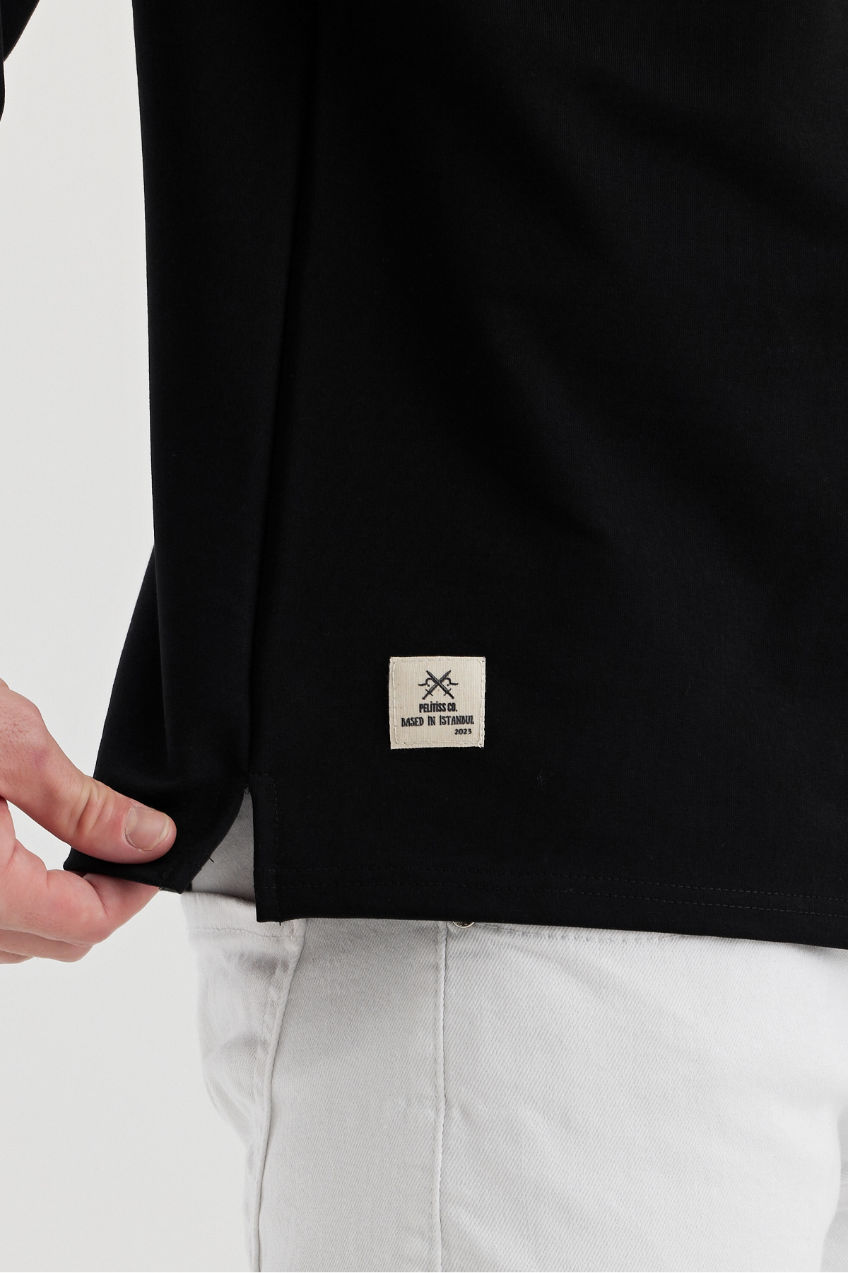 2 İplik Derin Yaka Uzun Kollu Sweattshirt — مشکی 2İplikDerinYaka1 — تصویر 6 از 8
