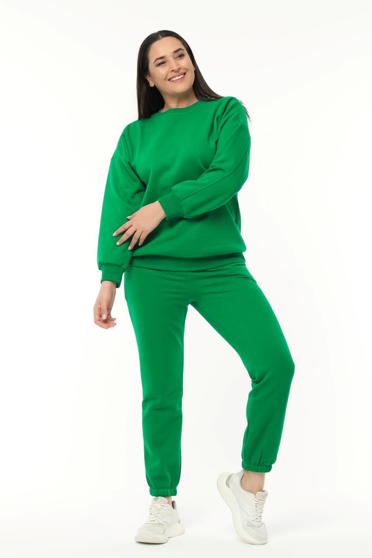 Ebsumu-Women's Plus Size Basic Charmed Green Sweatshirt 4