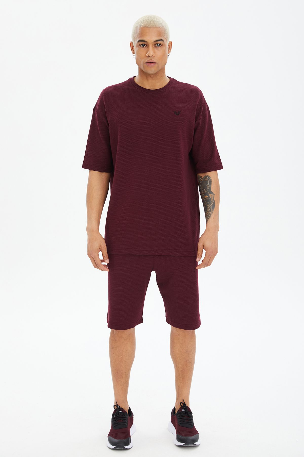 bilcee-Men's Claret Red Soft Textured Oversize Crew Neck Short Sleeve Sports T-Shirt Shorts Suit 0690 1