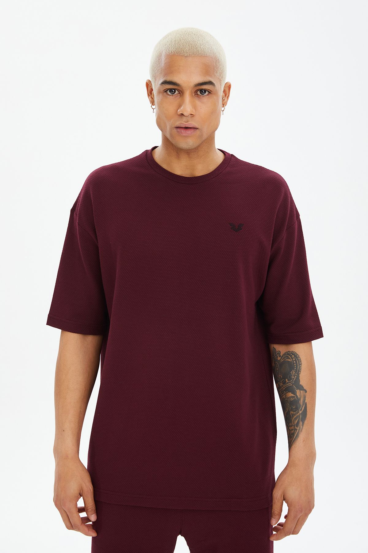 bilcee-Men's Claret Red Soft Textured Oversize Crew Neck Short Sleeve Sports T-Shirt Shorts Suit 0690 3