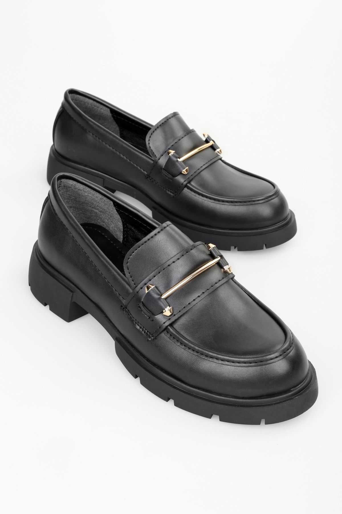 Shoeberry-Aston Black Skin Buckle Detaillierter Loafer für Damen 1