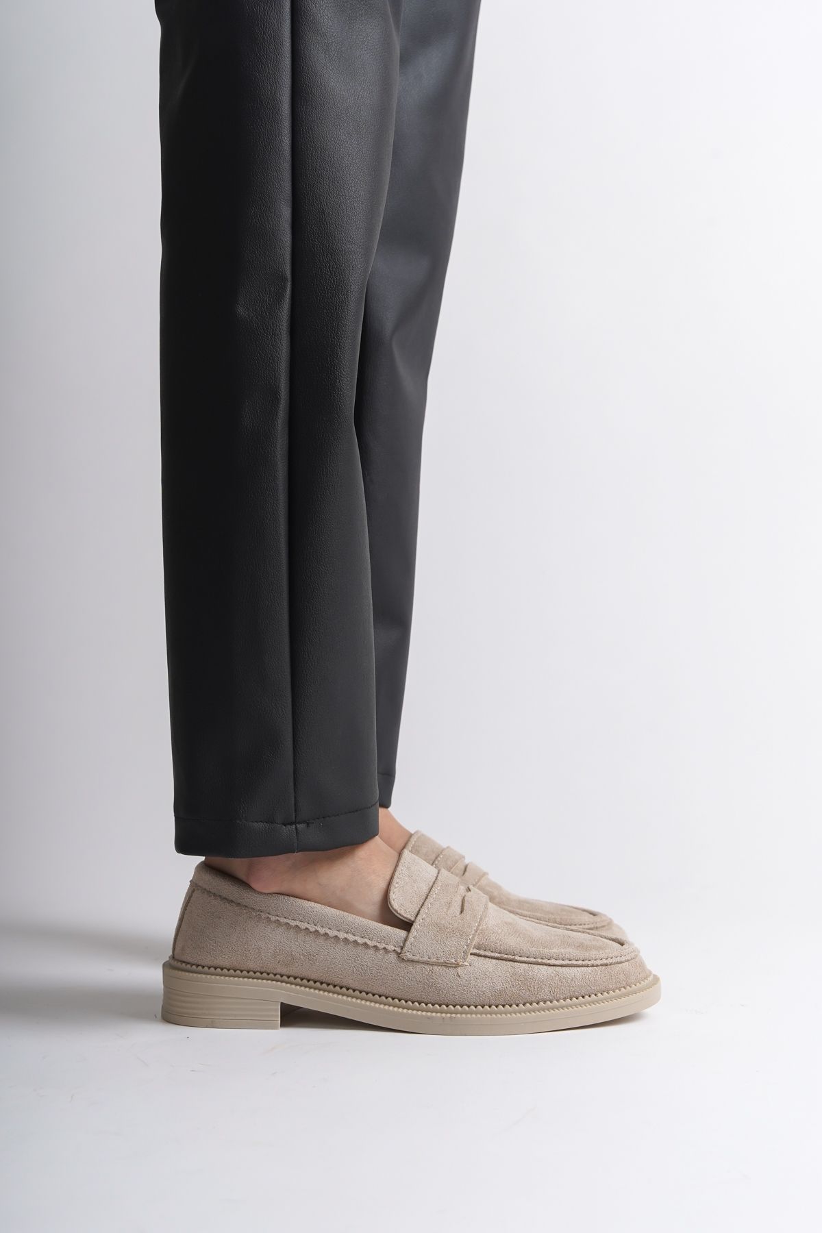 لوفر نود زنانه کفش های Loafer اورجینال Capone Outfitters