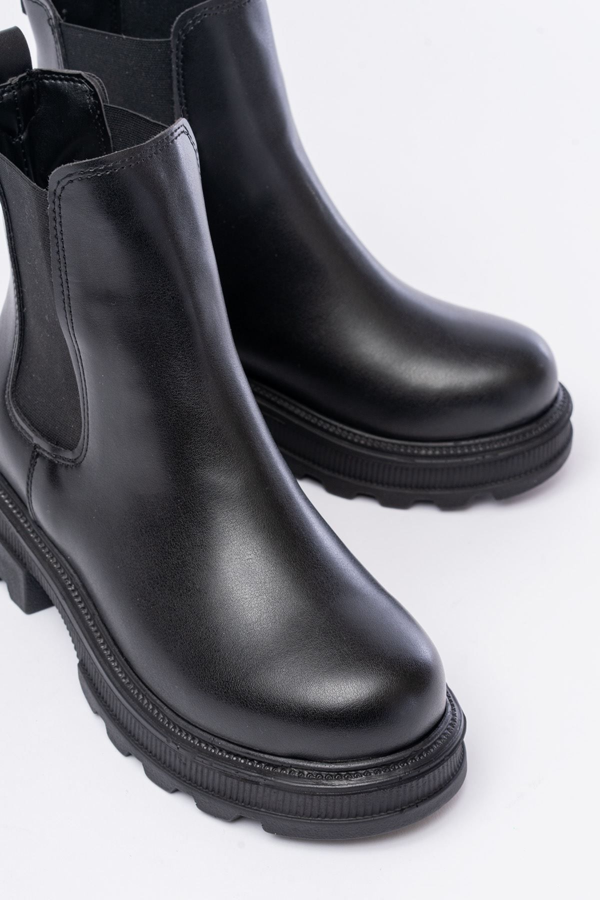 İNFON-İnfon 745-2137 Black Thick Sole Elastic Daily Women's Boots 3