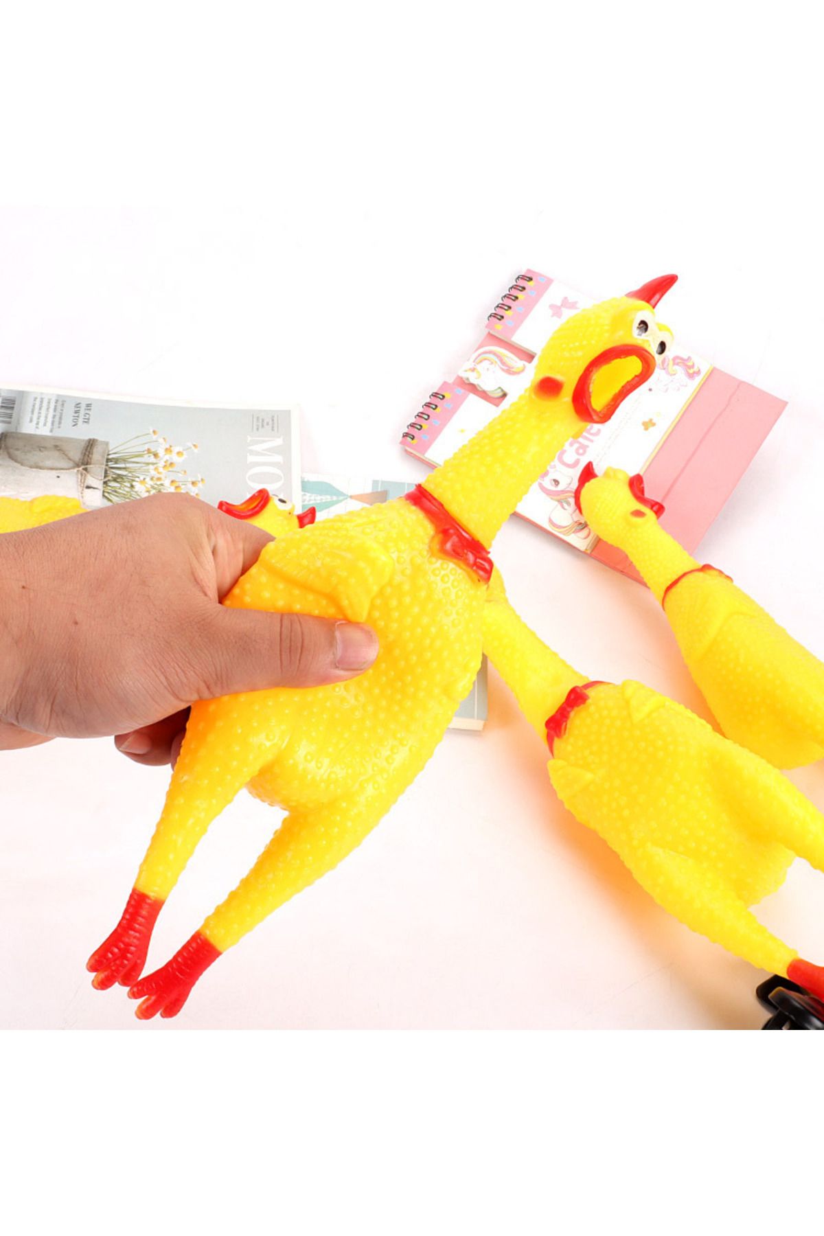 Choice-Yellow Screaming Chicken Dog Toys Novelty and Durable Chew Toy Sound Squeeze Screaming Toy 4