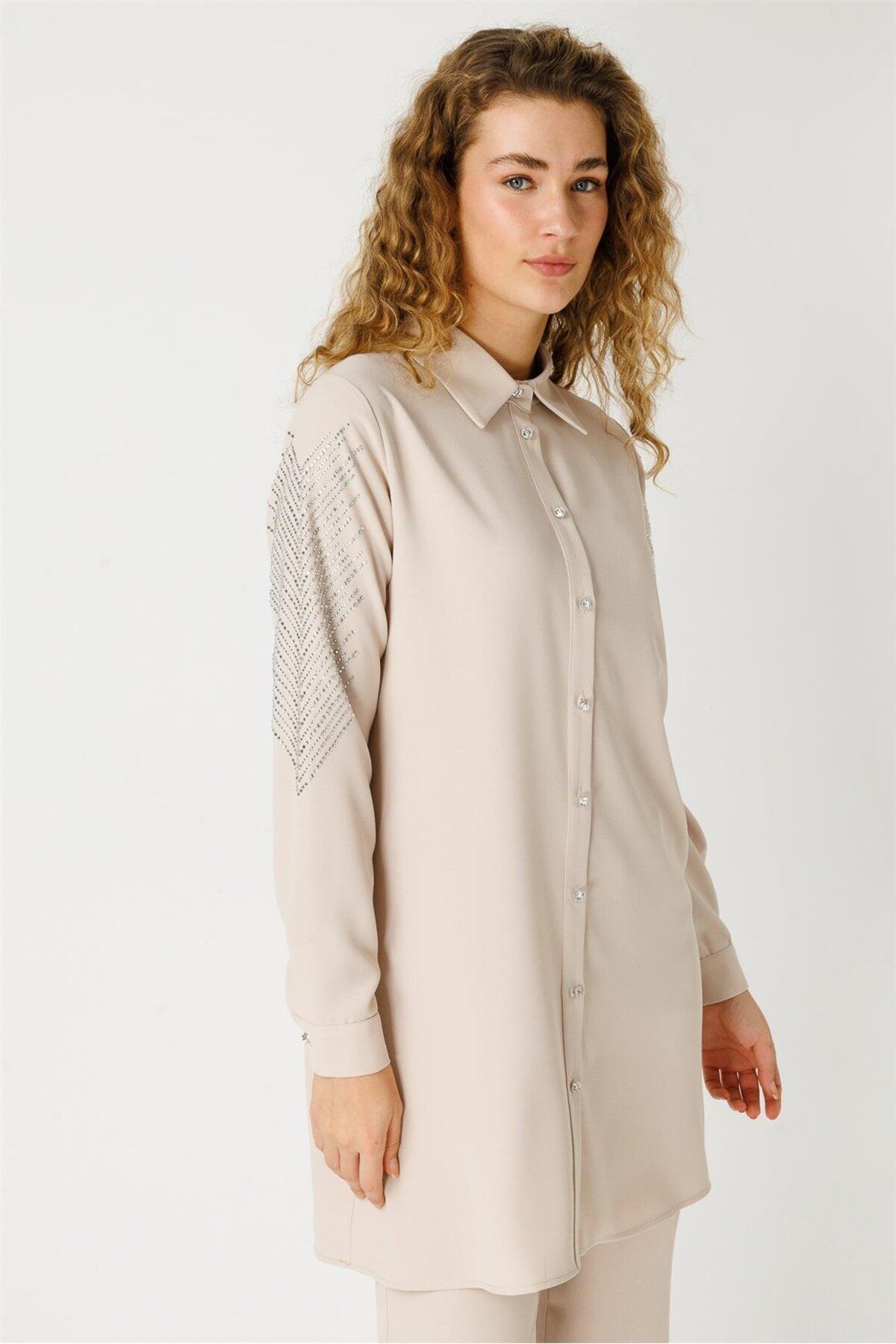 Esswaap-Stone Sleeve Glued Crepe Tunic 7