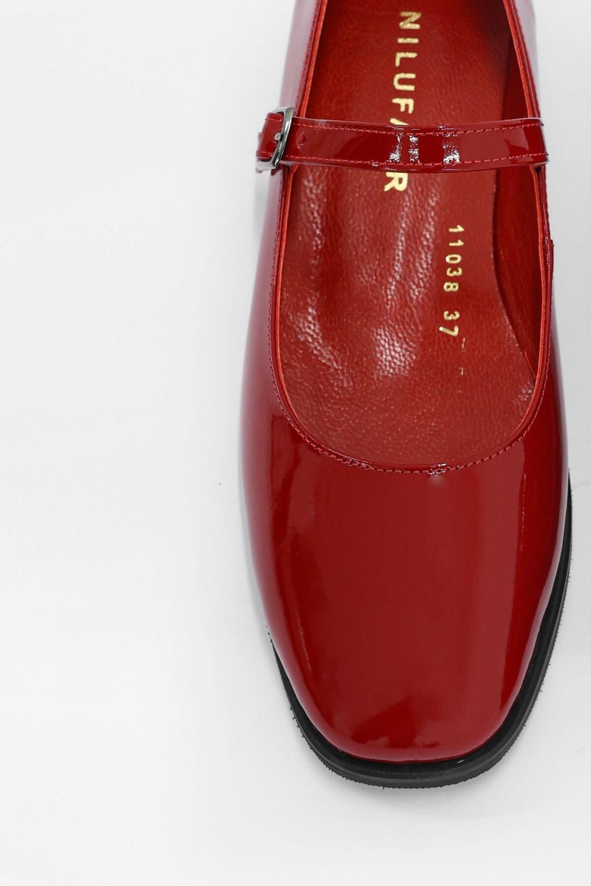 بالرین زنانه چرم طبیعی NILUFARR Kendely Red Patent Leather