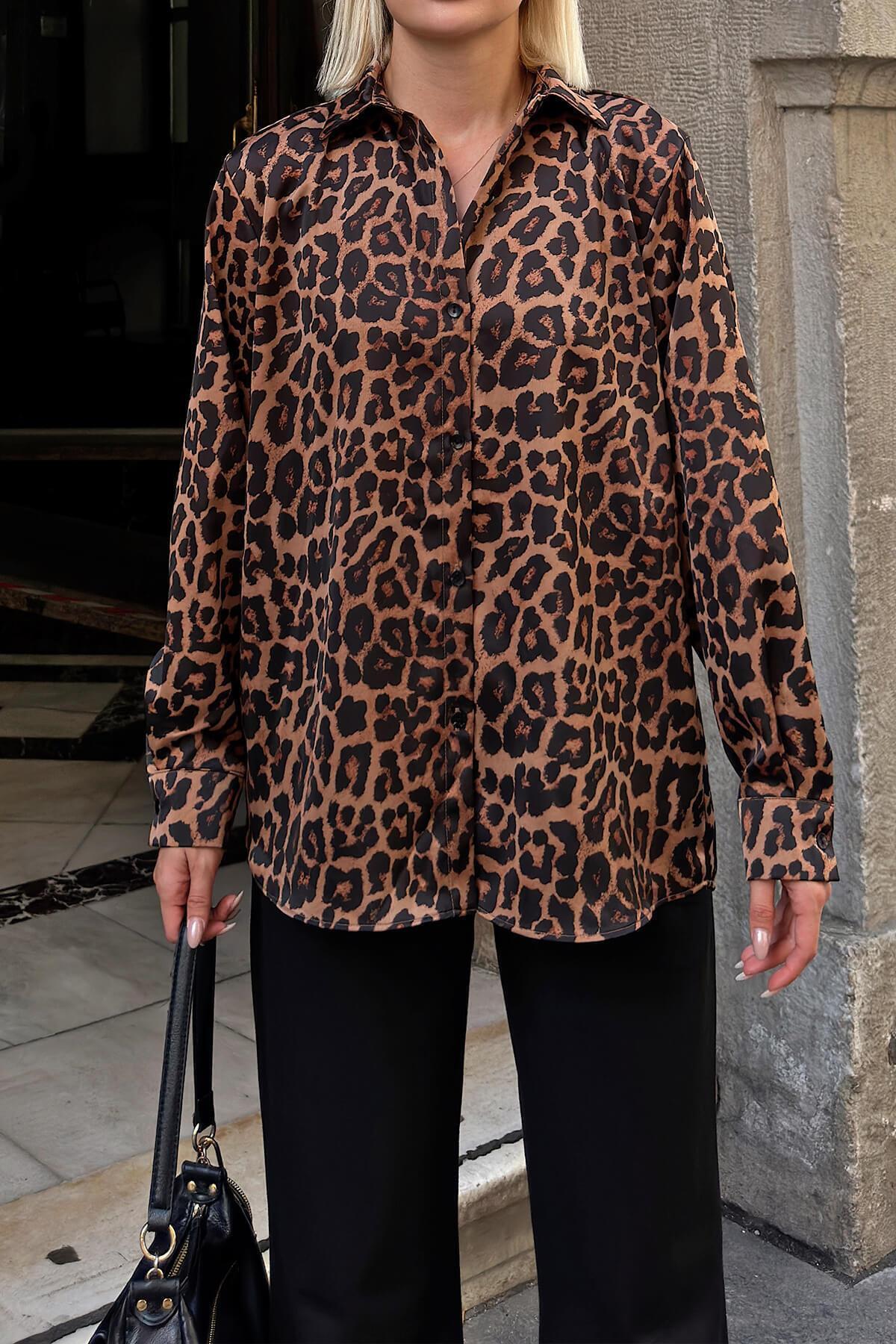 Swist-Brown Fea Leopard Pattern Women's Satin Shirt 4
