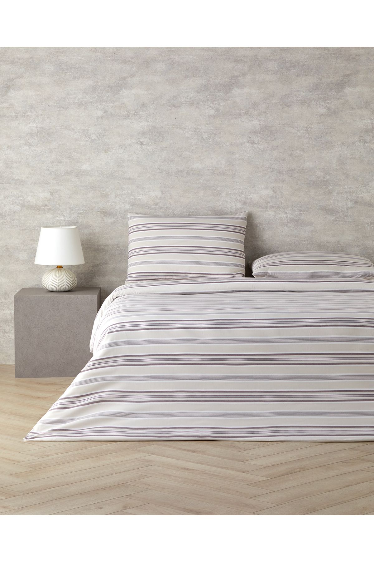 English Home-Contempo Single Easy-Iron Duvet Cover Set - 160X220 cm Plum 5