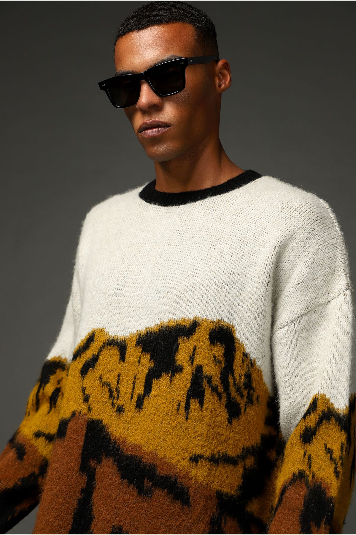 Kiğılı-Crew Neck Oversize Patterned Knitwear Sweater 3