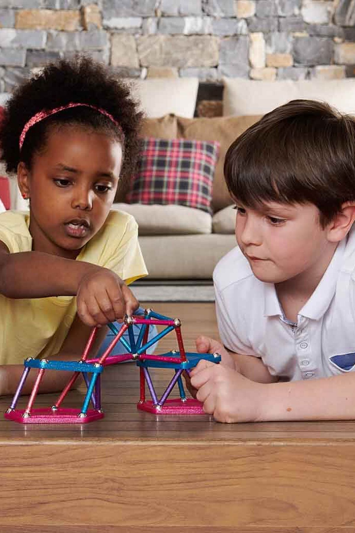 Toyaş-Geomag Magnetic Sticks Glifters Glitters Series Intelligence Game Magnetic Building Game 60 Pieces 2