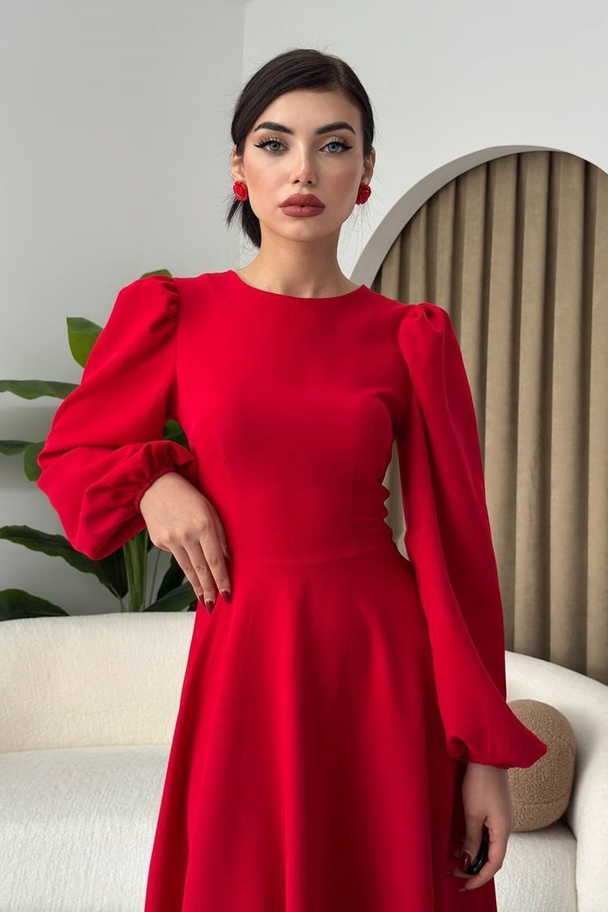 barış sülün lovebox-Women's Atlas Fabric Crew Neck Long Sleeve Red Midi Flared Evening Dress 280 4