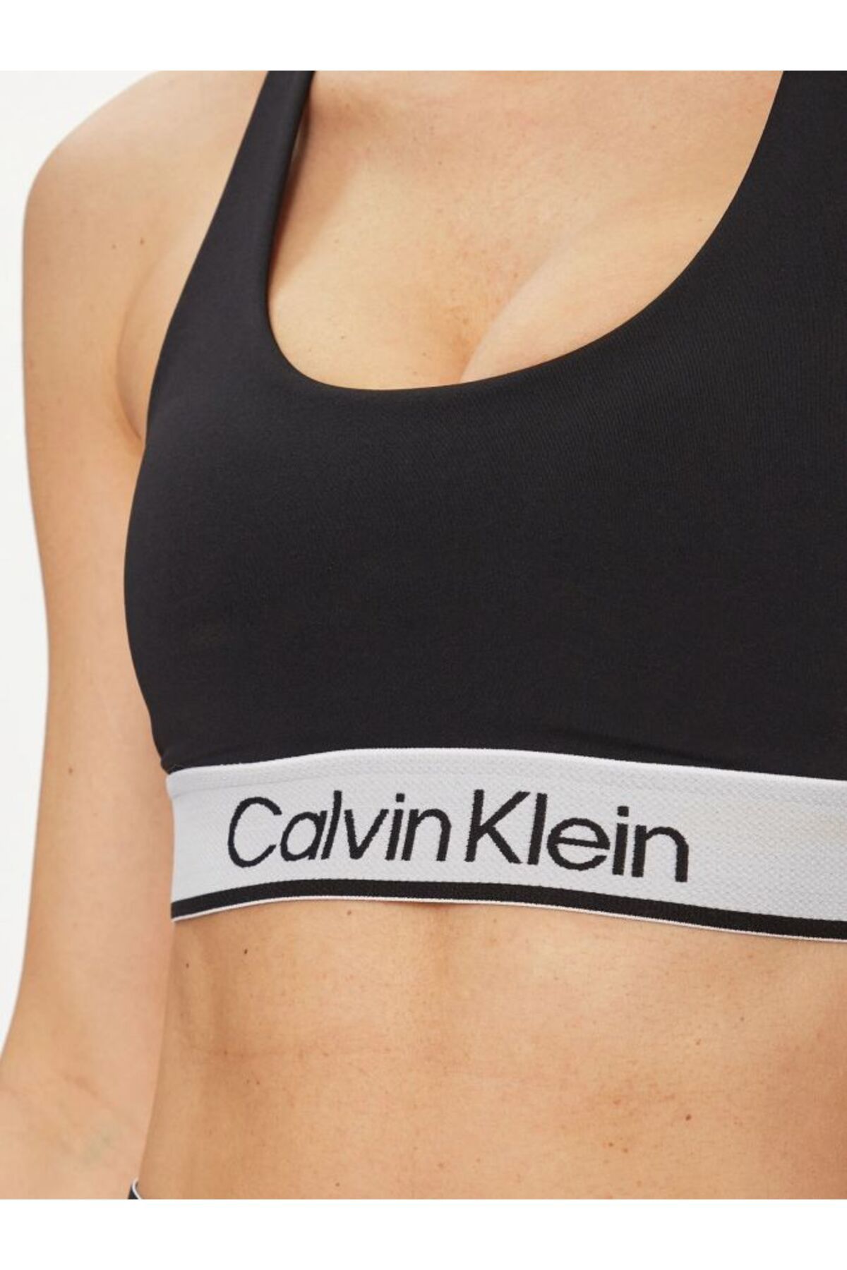 Calvin Klein-Logo Detailed Women's Sports Bra 4