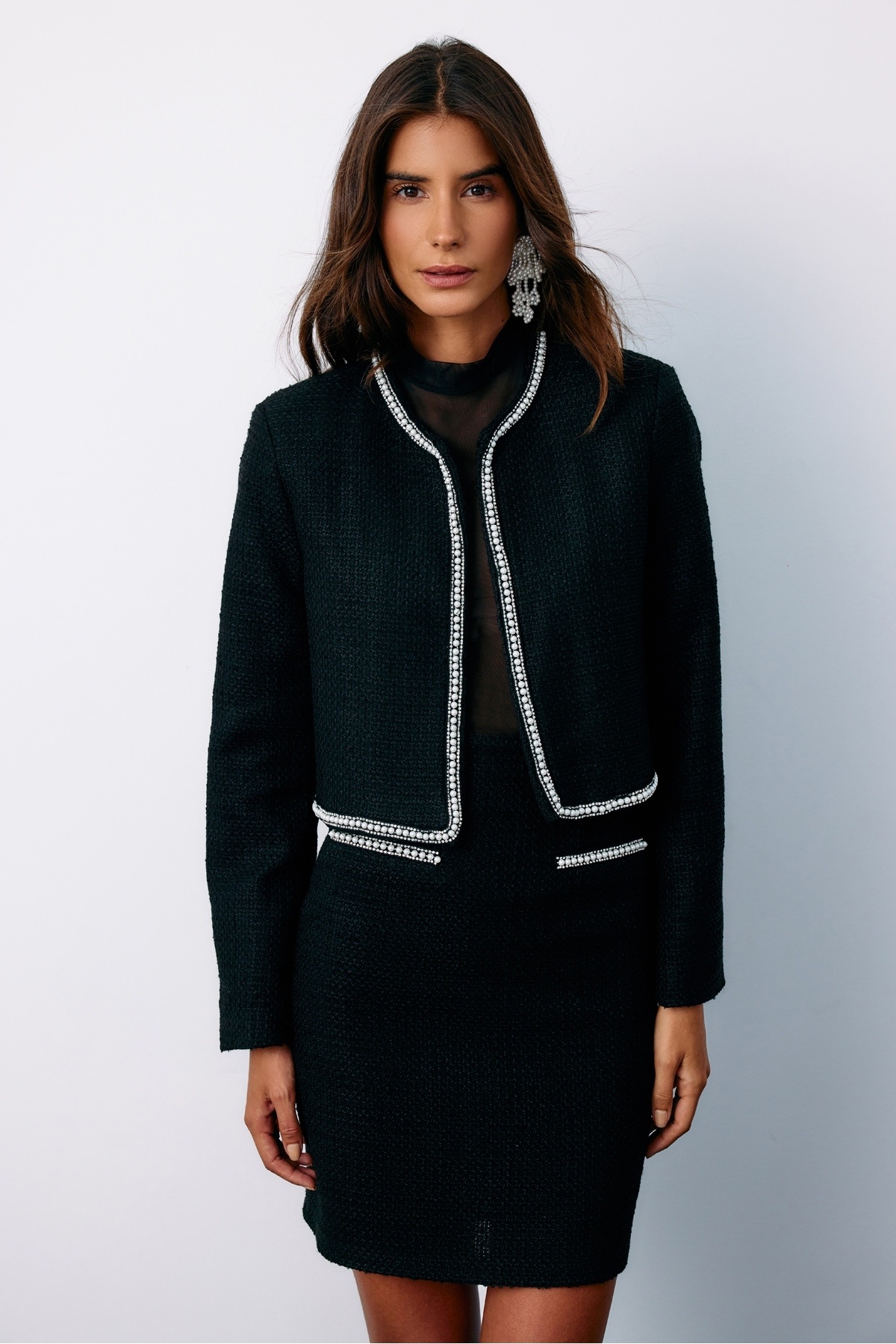 Sateen-Jachetă neagră din tweed - cu detalii accesorii 3
