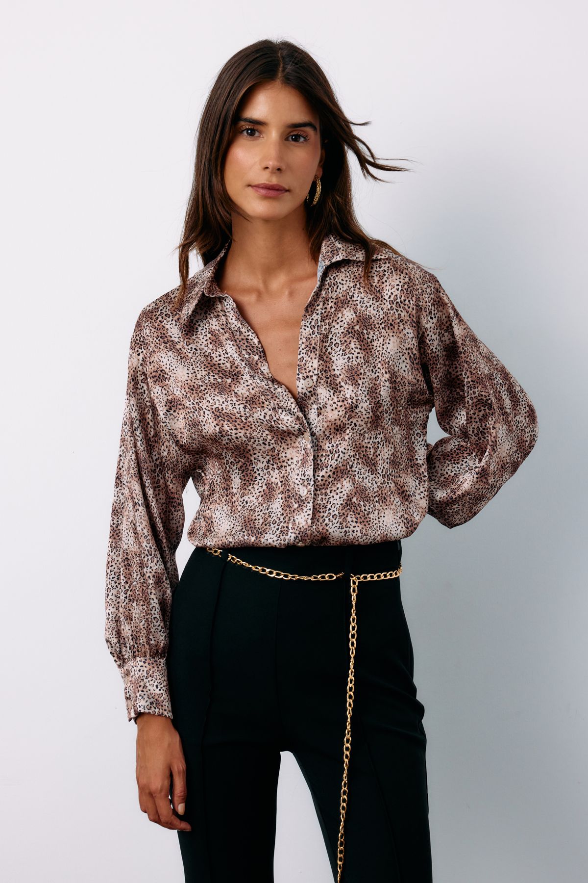 Sateen-Camel Leopard Patterned Shirt 2