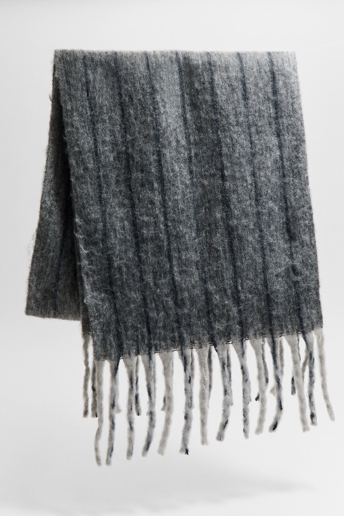 Stradivarius-Scarf - Gray - Striped 4