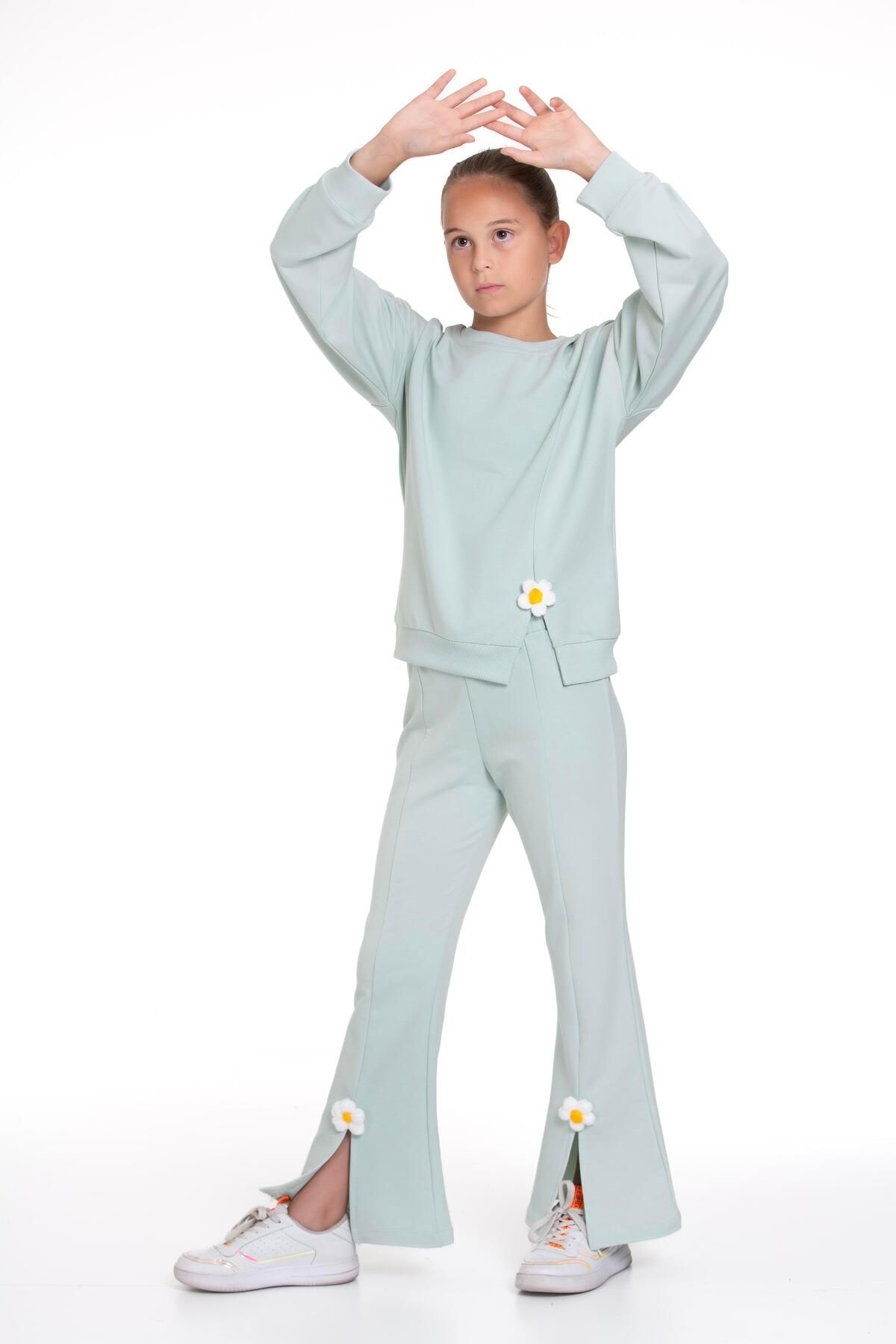 zepkids-Mint Colored Daisy Detailed Long Sleeve Crew Neck Girl's Tracksuit Set 6