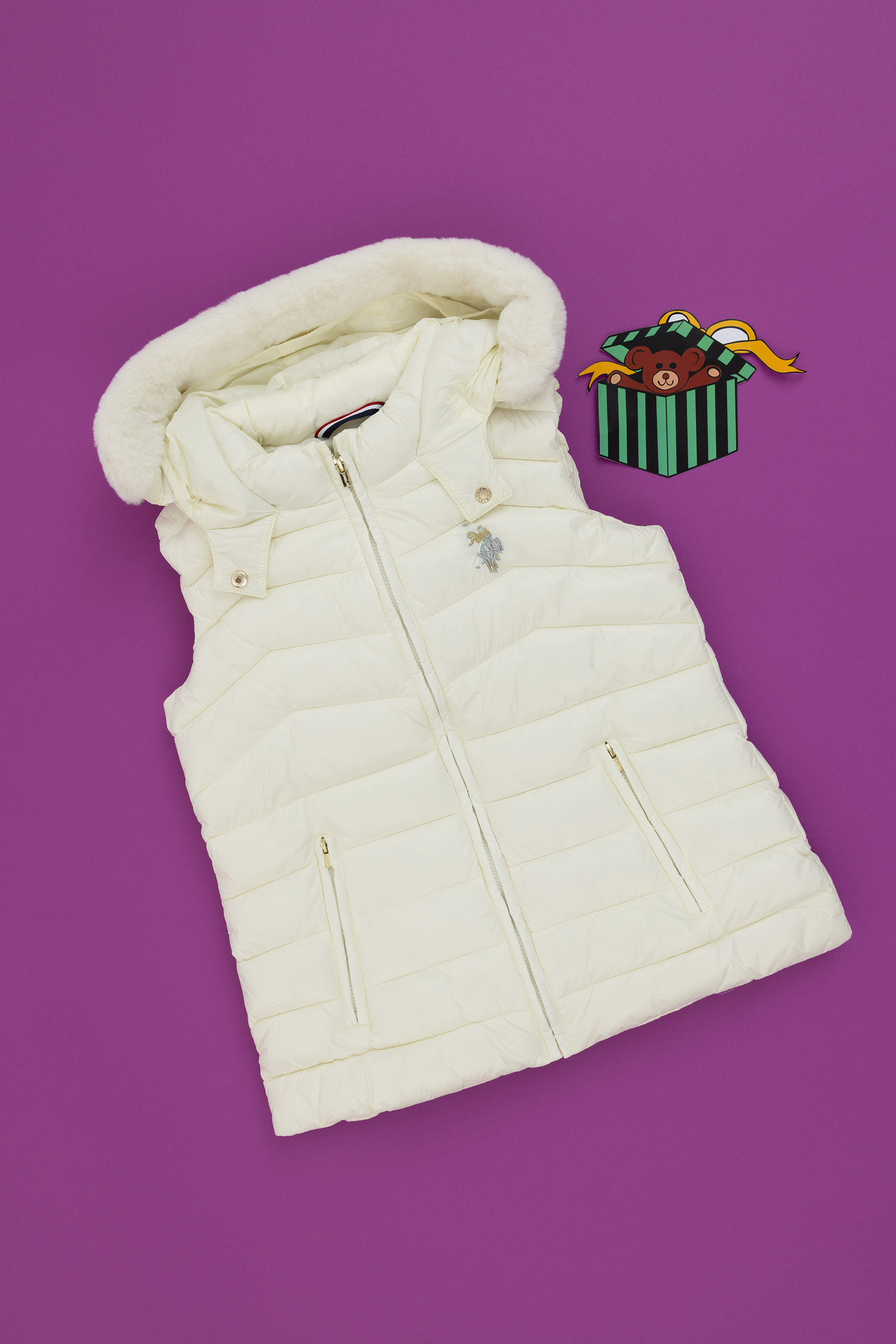 یو اس پولو جلیقه دخترانه کرم رنگ ۵۰۲۹۱۷۴۲-VR071 یو اس پولو جلیقه دخترانه کرم رنگ ۵۰۲۹۱۷۴۲-VR071