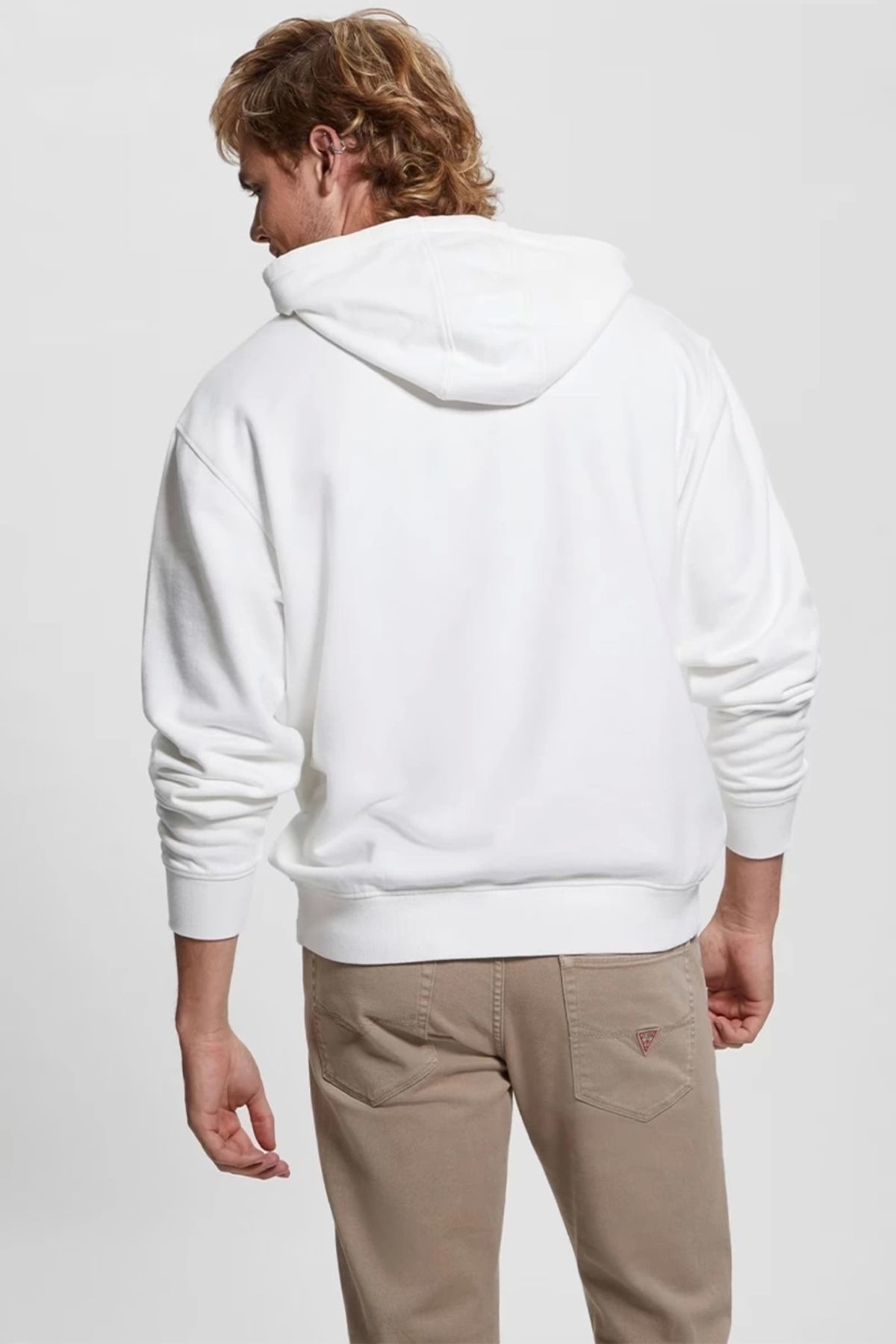 سویشرت سفید مردانه پیراهن اورجینال Guess